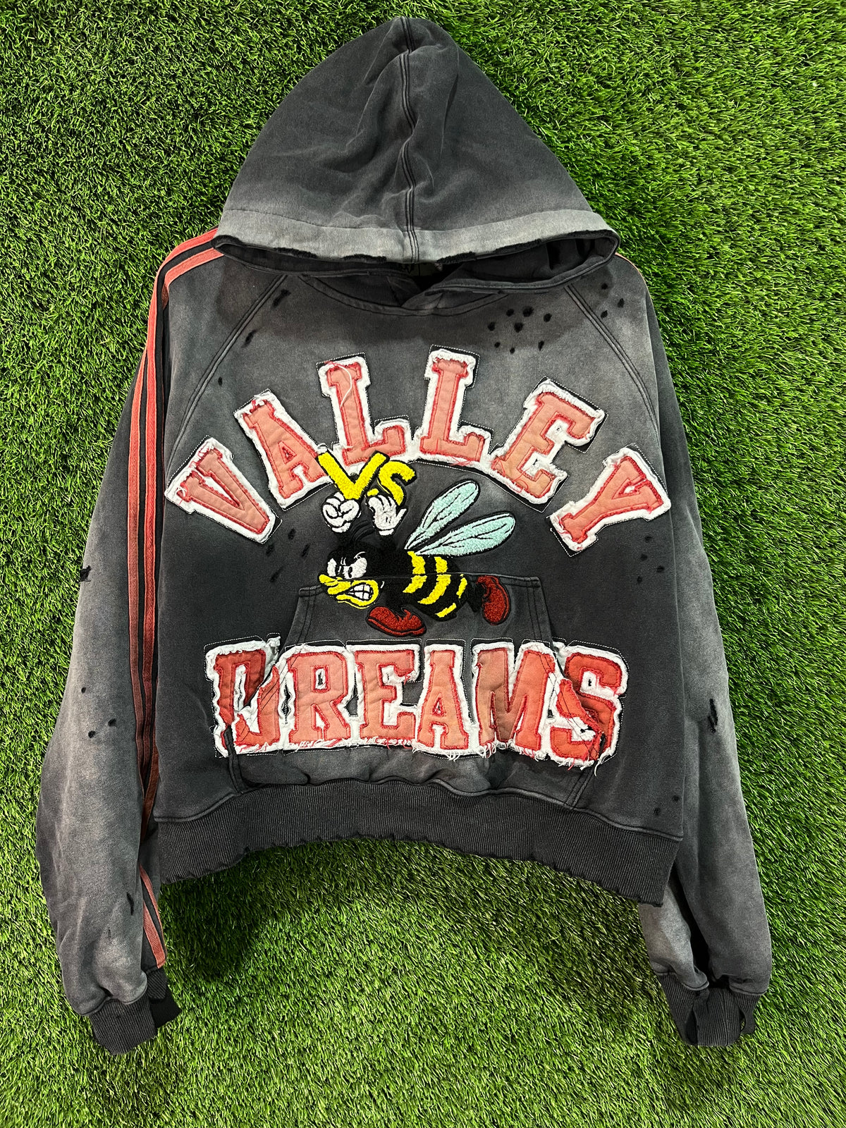 Vale Forever Anthem Pullover