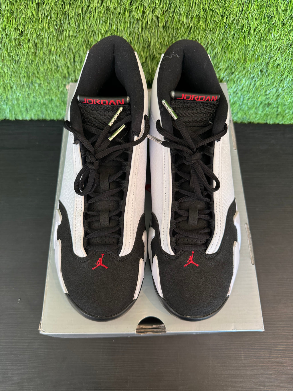 Jordan 14 Retro Black Toe (2024)