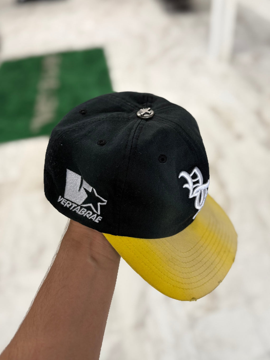 Vertabrae Snapback Black/Yellow