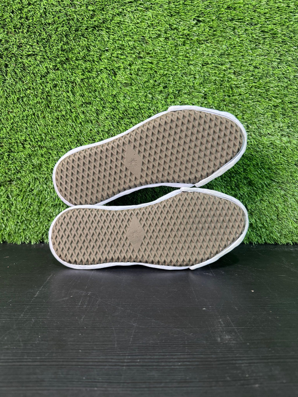 Maison Mihara Yasuhiro Hank OG Sole Canvas Low Black