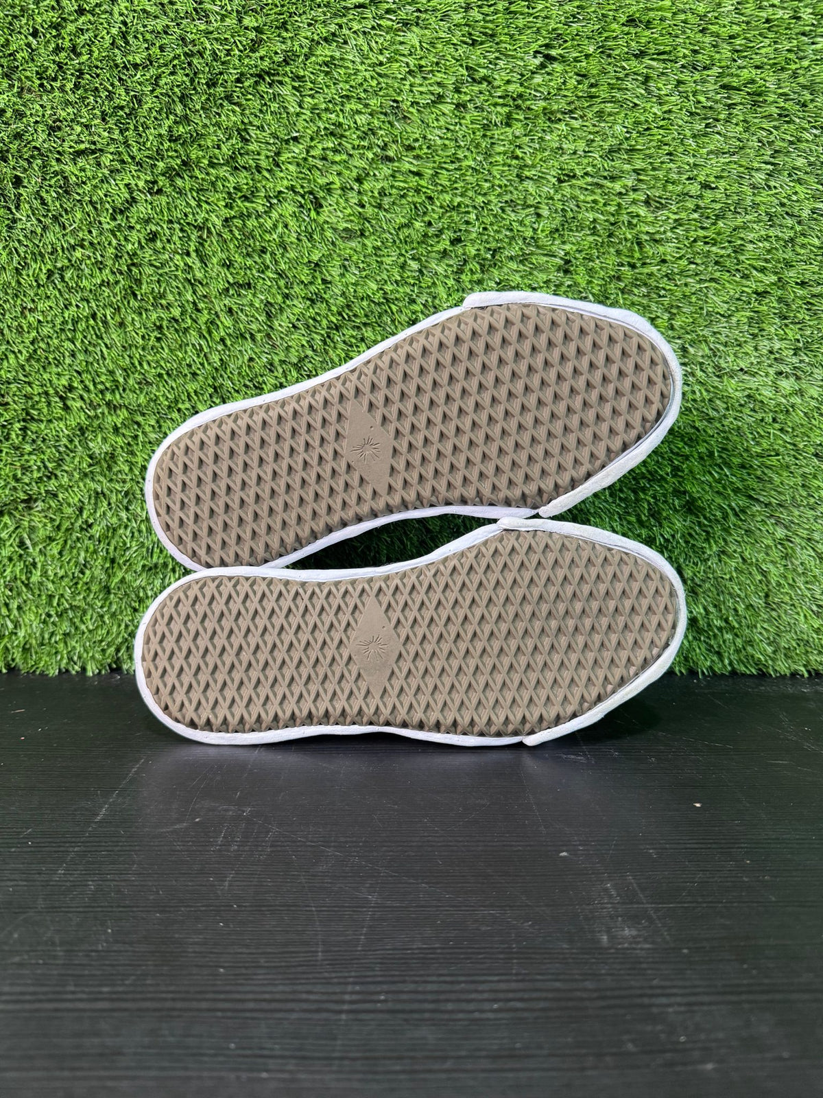 Maison Mihara Yasuhiro Hank OG Sole Canvas Low Black