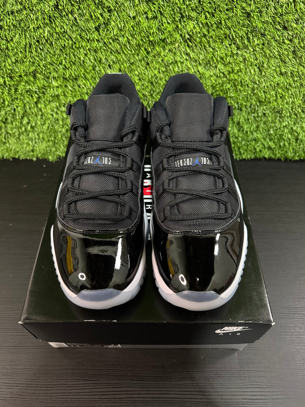 Jordan 11 Retro Low Space Jam