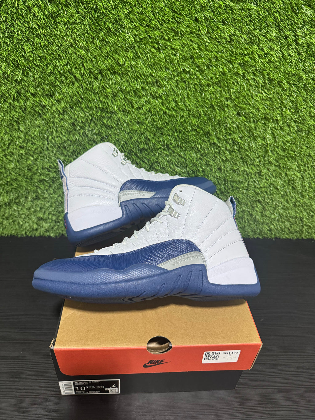 Jordan 12 Retro French blue