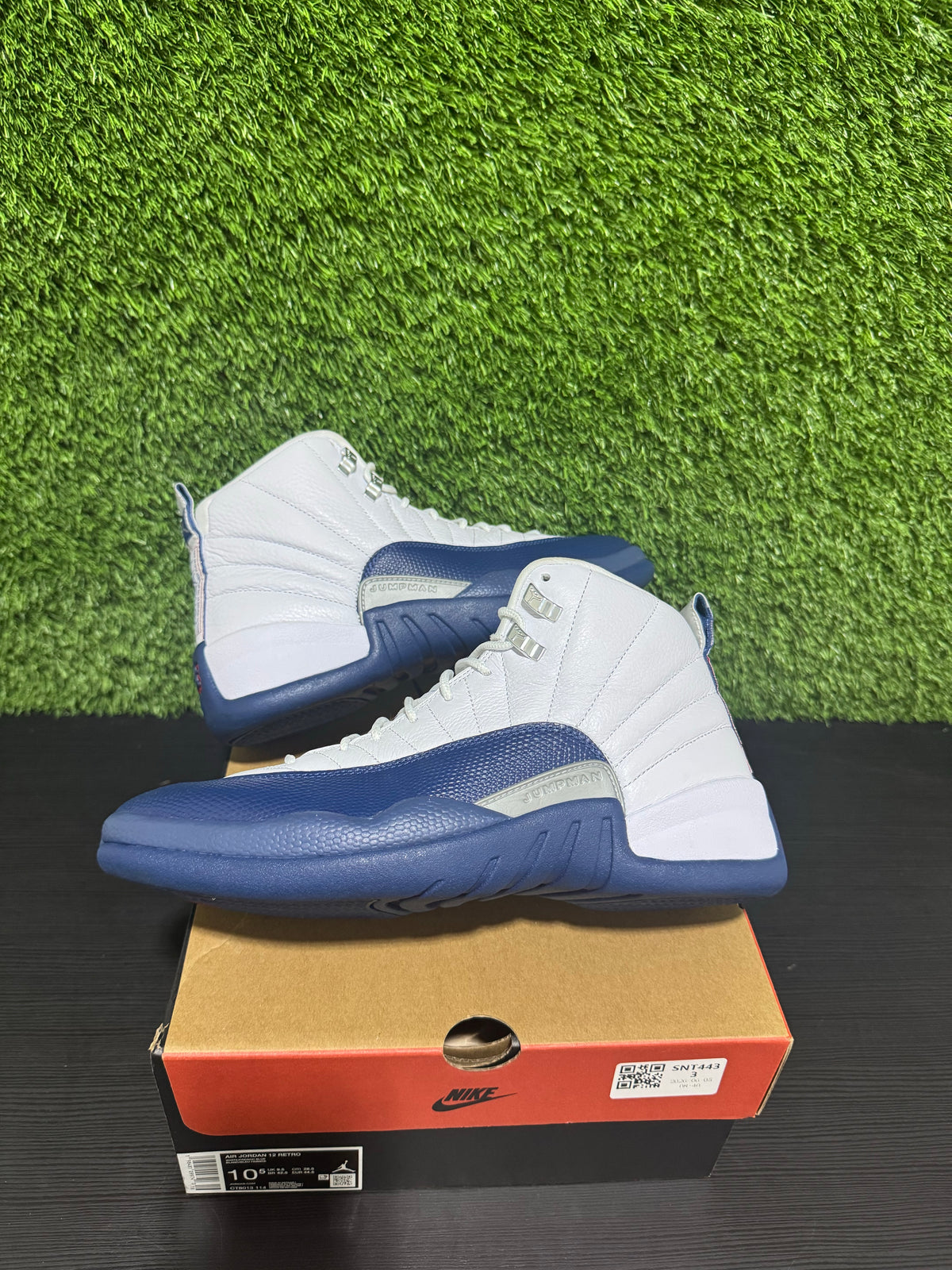 Jordan 12 Retro French blue