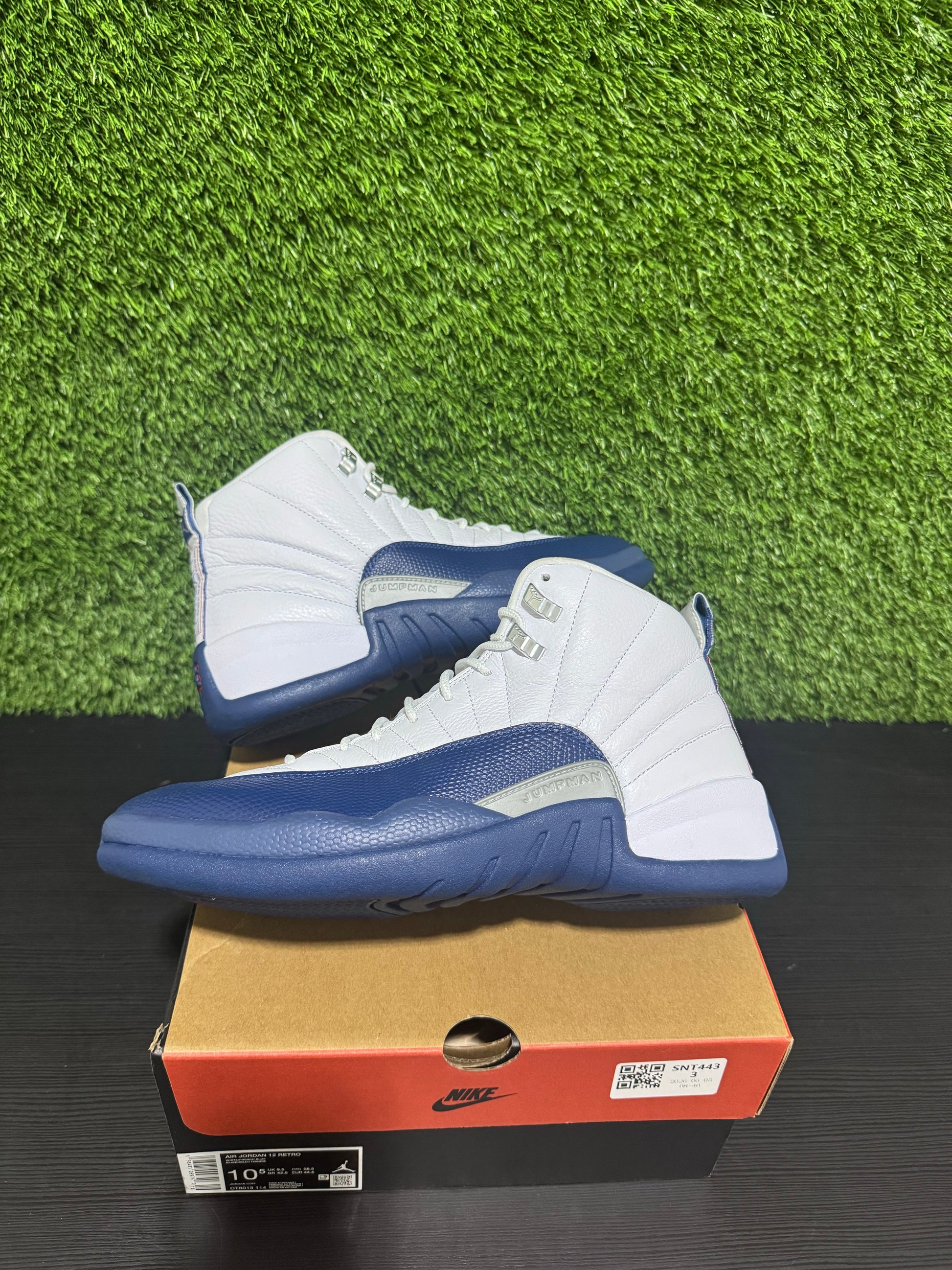 Jordan 12 Retro French blue