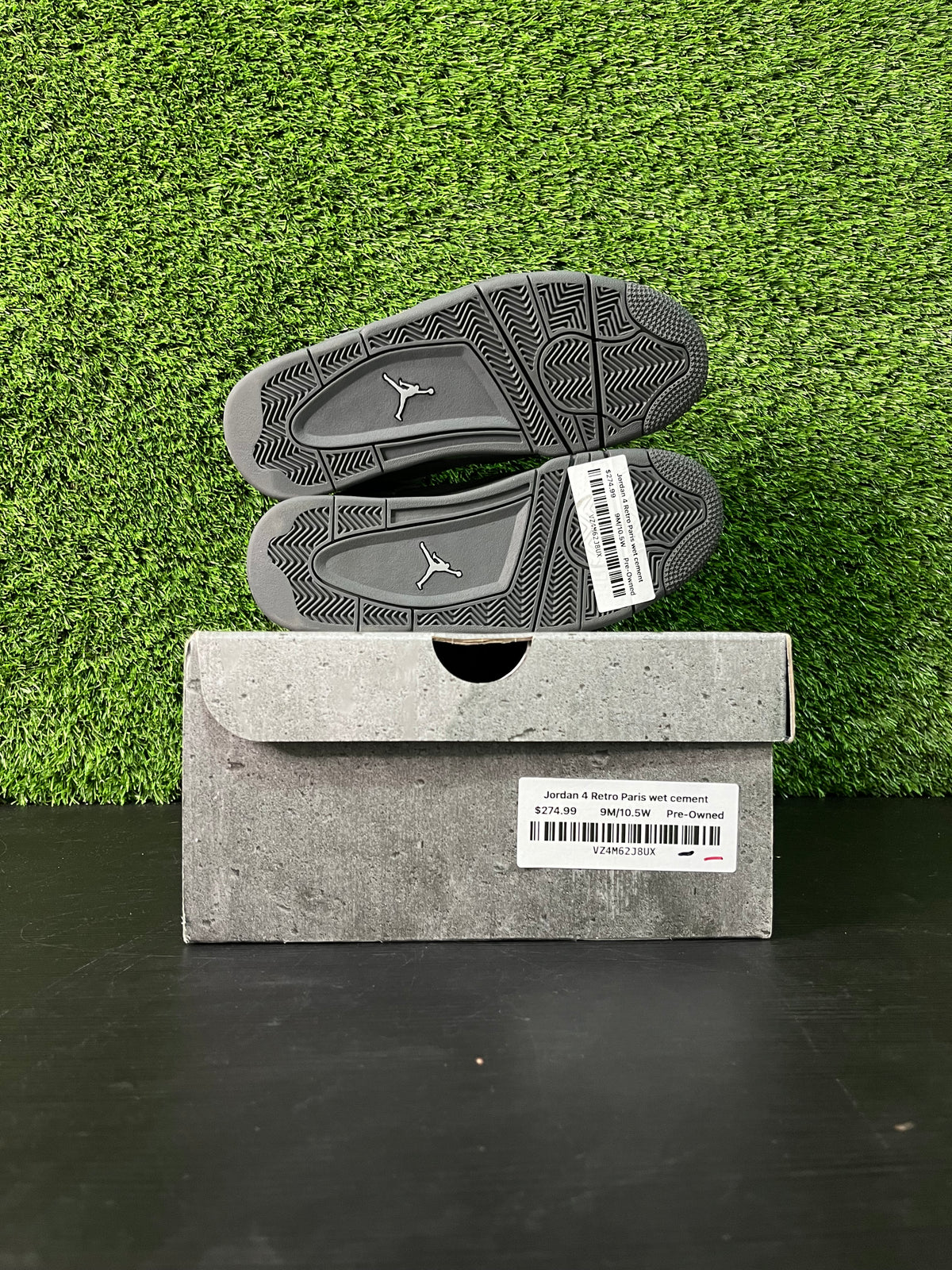 Jordan 4 Retro Paris wet cement