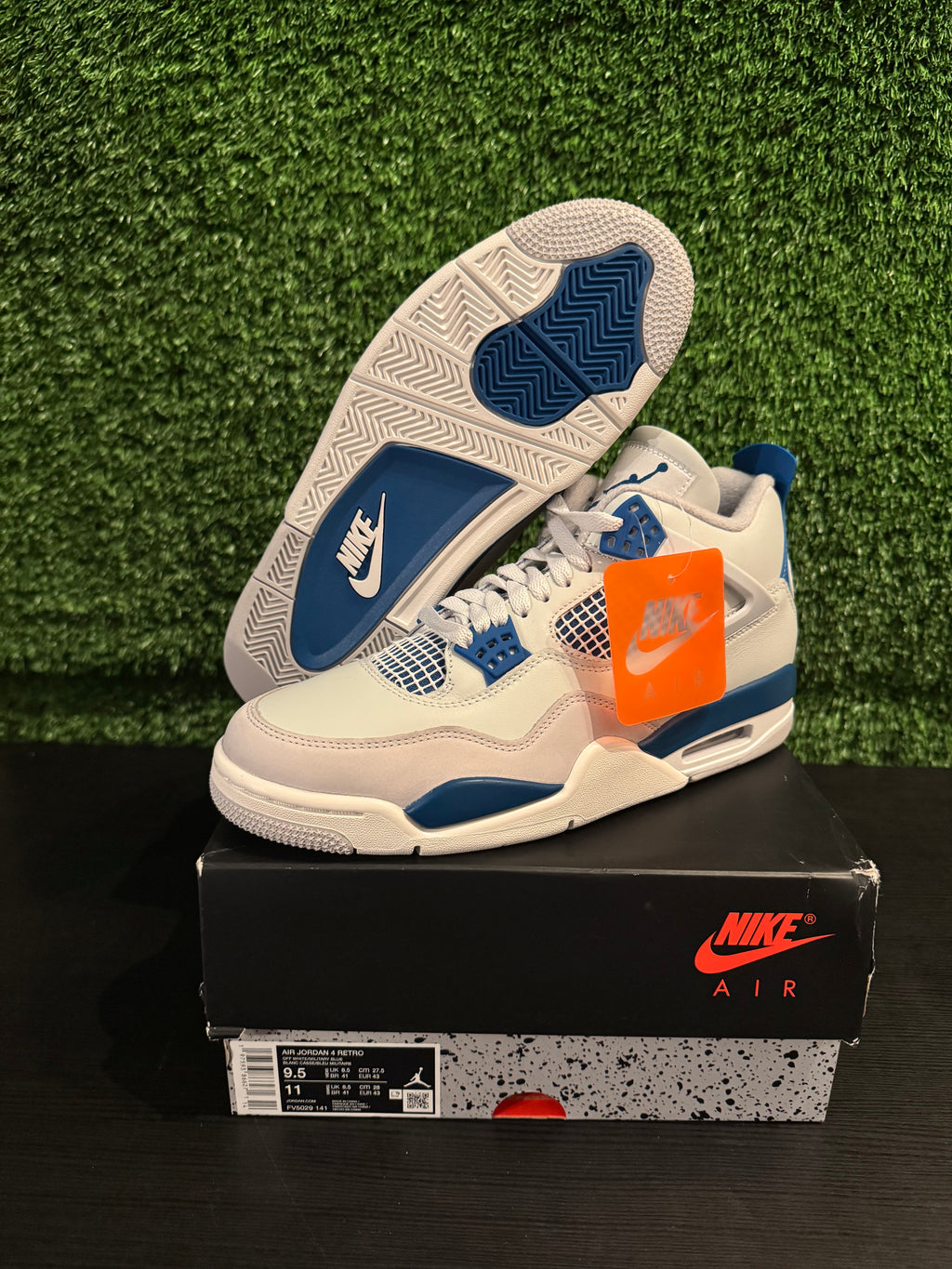 Jordan 4 military blue