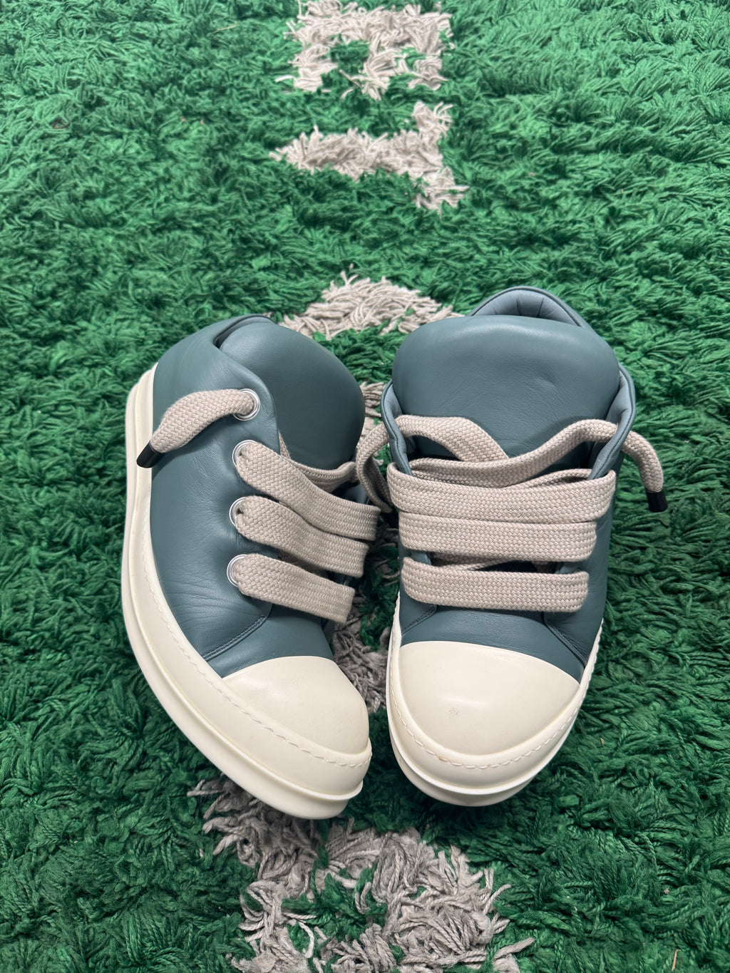 Rick Owen’s Hollywood Jumbo laced low “Mouthwash Milk”