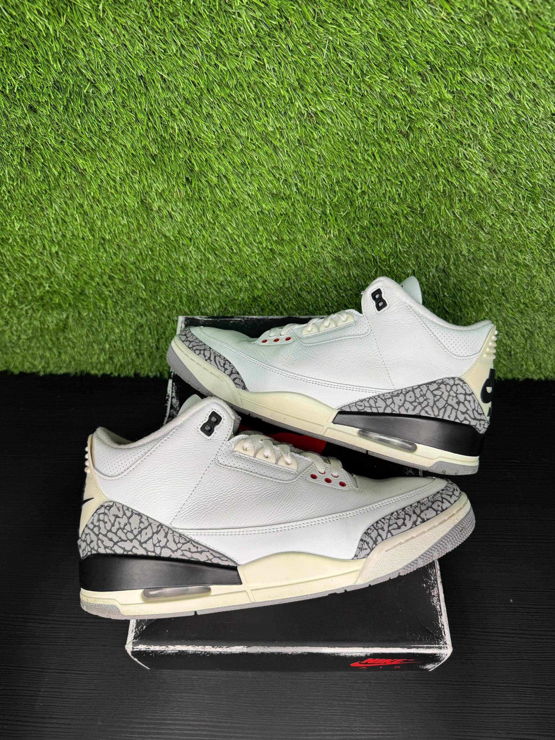 Jordan 3 White cement
