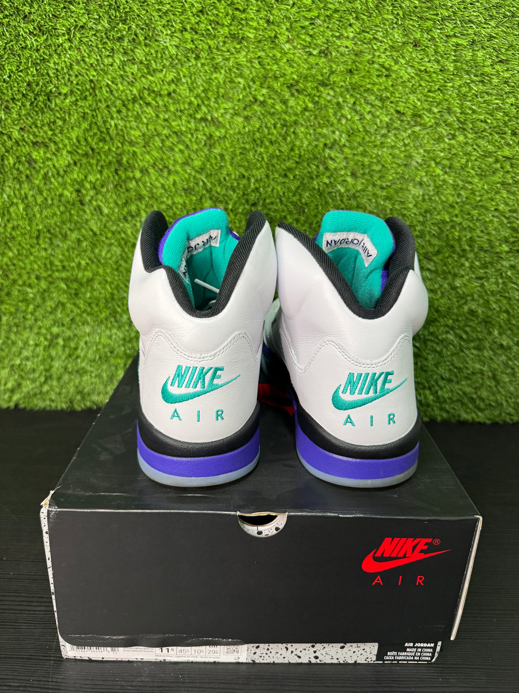 Jordan Retro 5 Grape