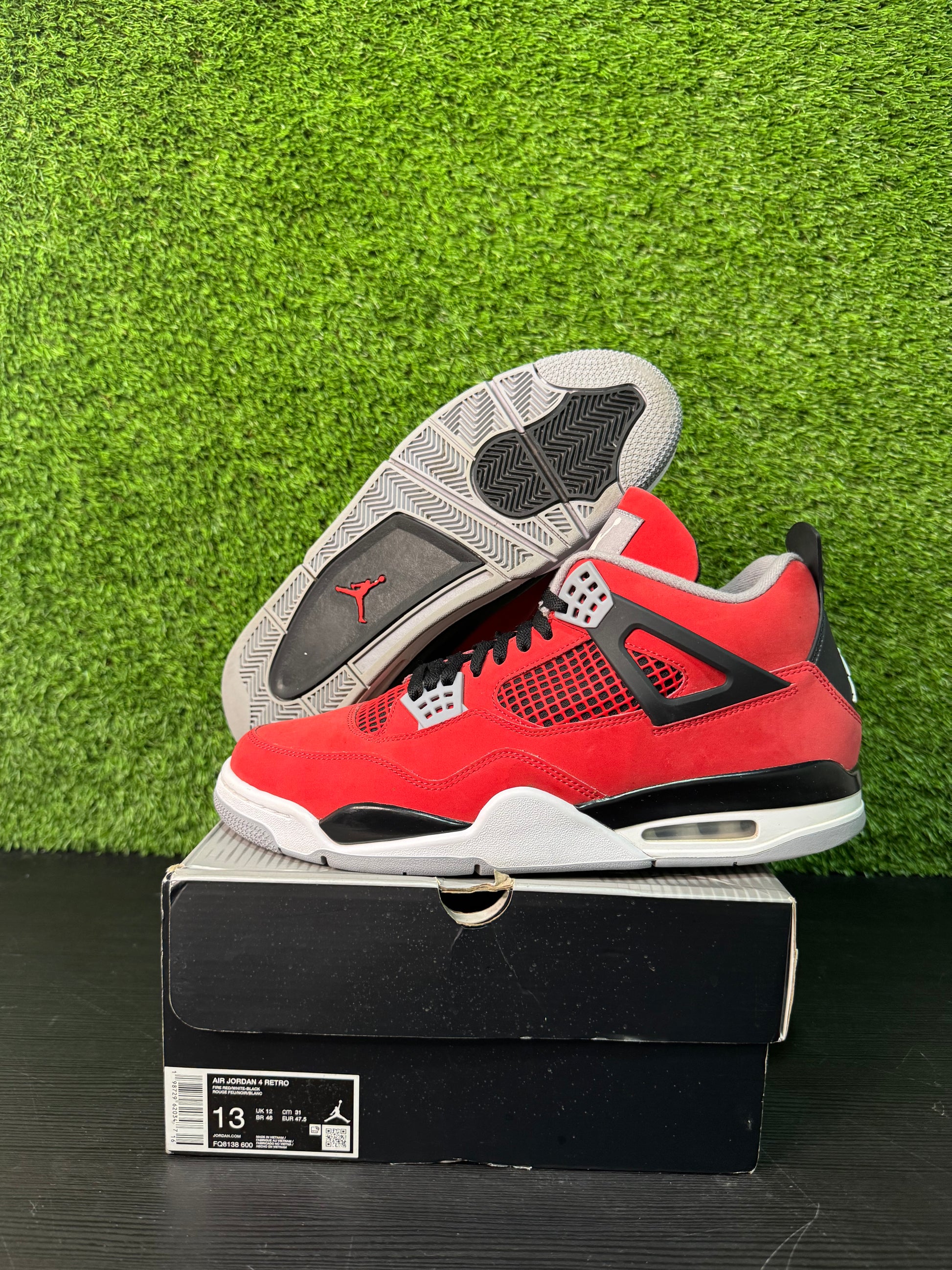 Jordan 4 Retro Toro Bravo (2026)