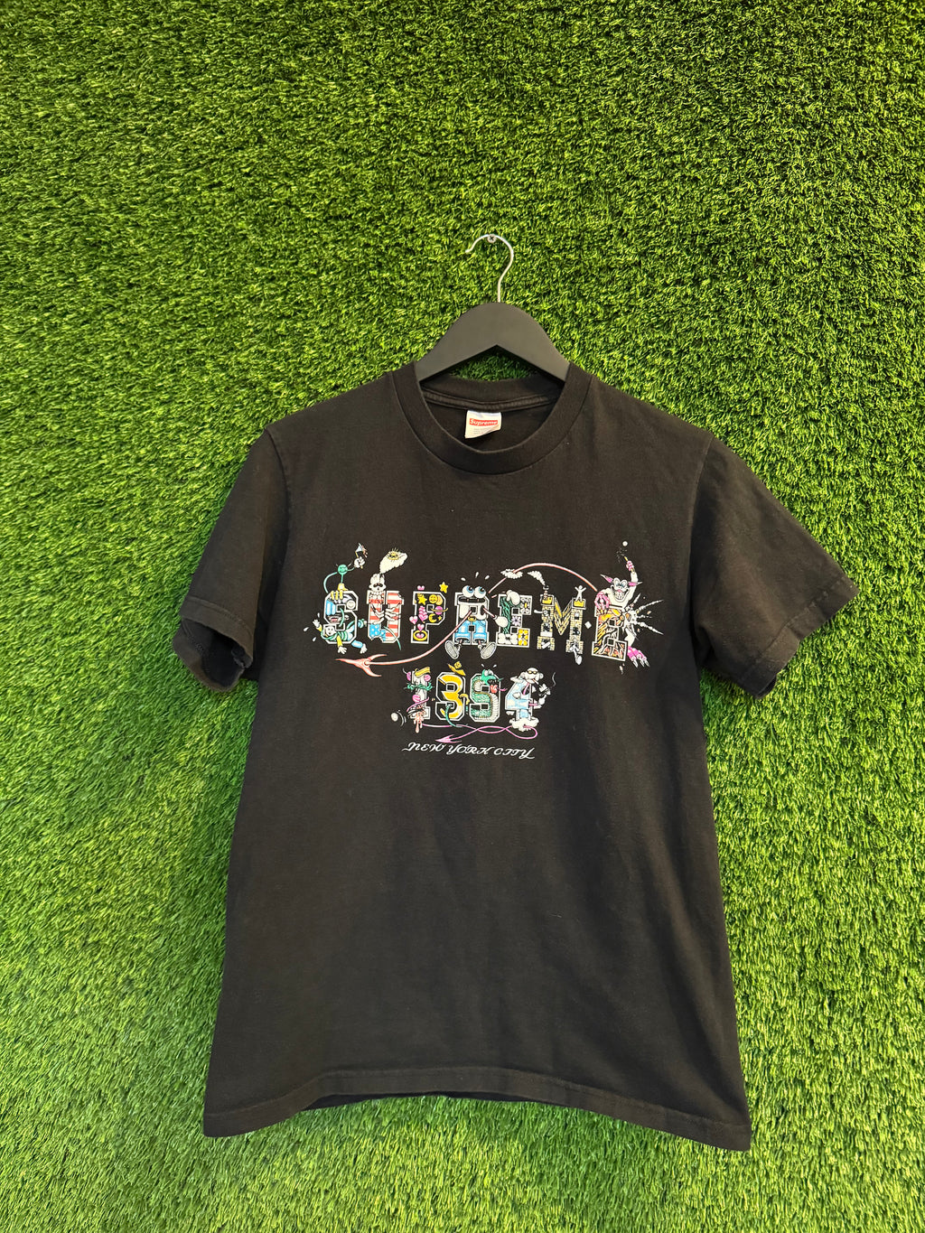 Supreme graphic tee (black)