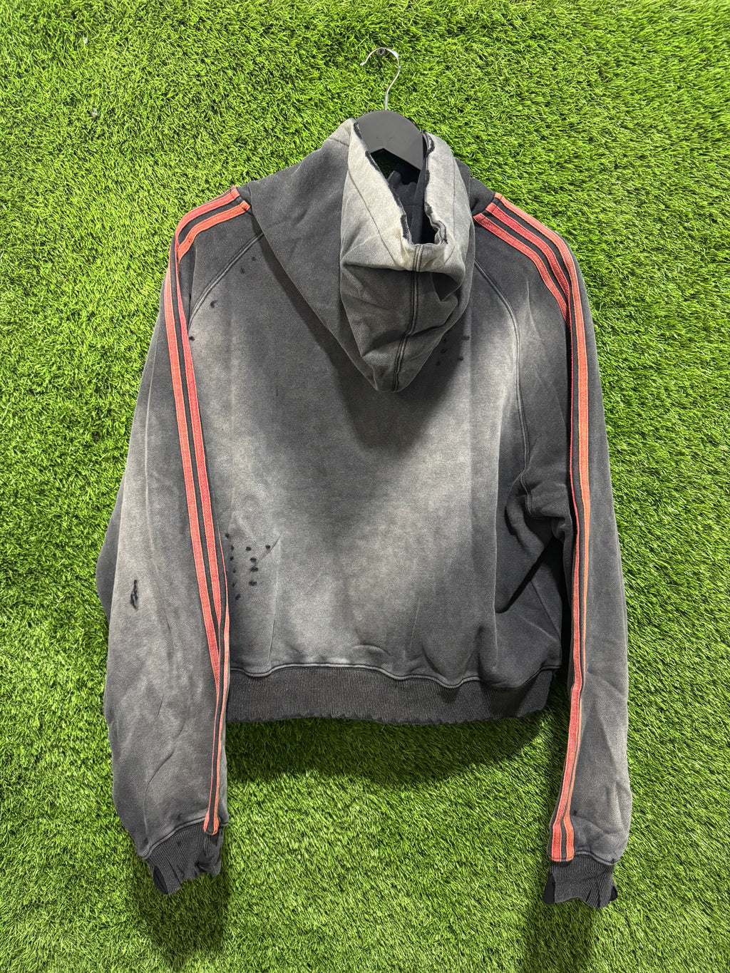 Vale forever anthem pullover hoodie