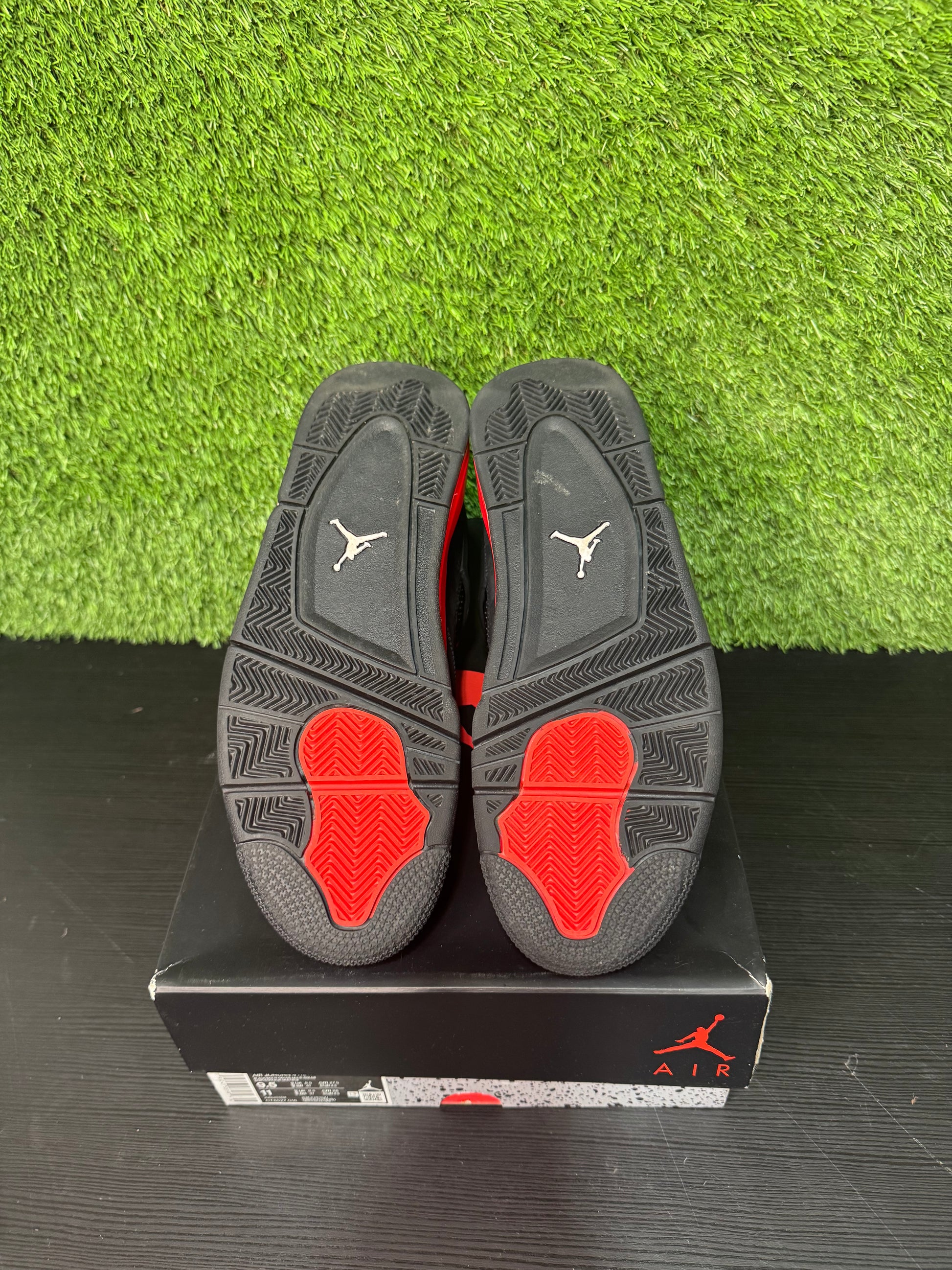 Jordan retro 4 Red Thunder