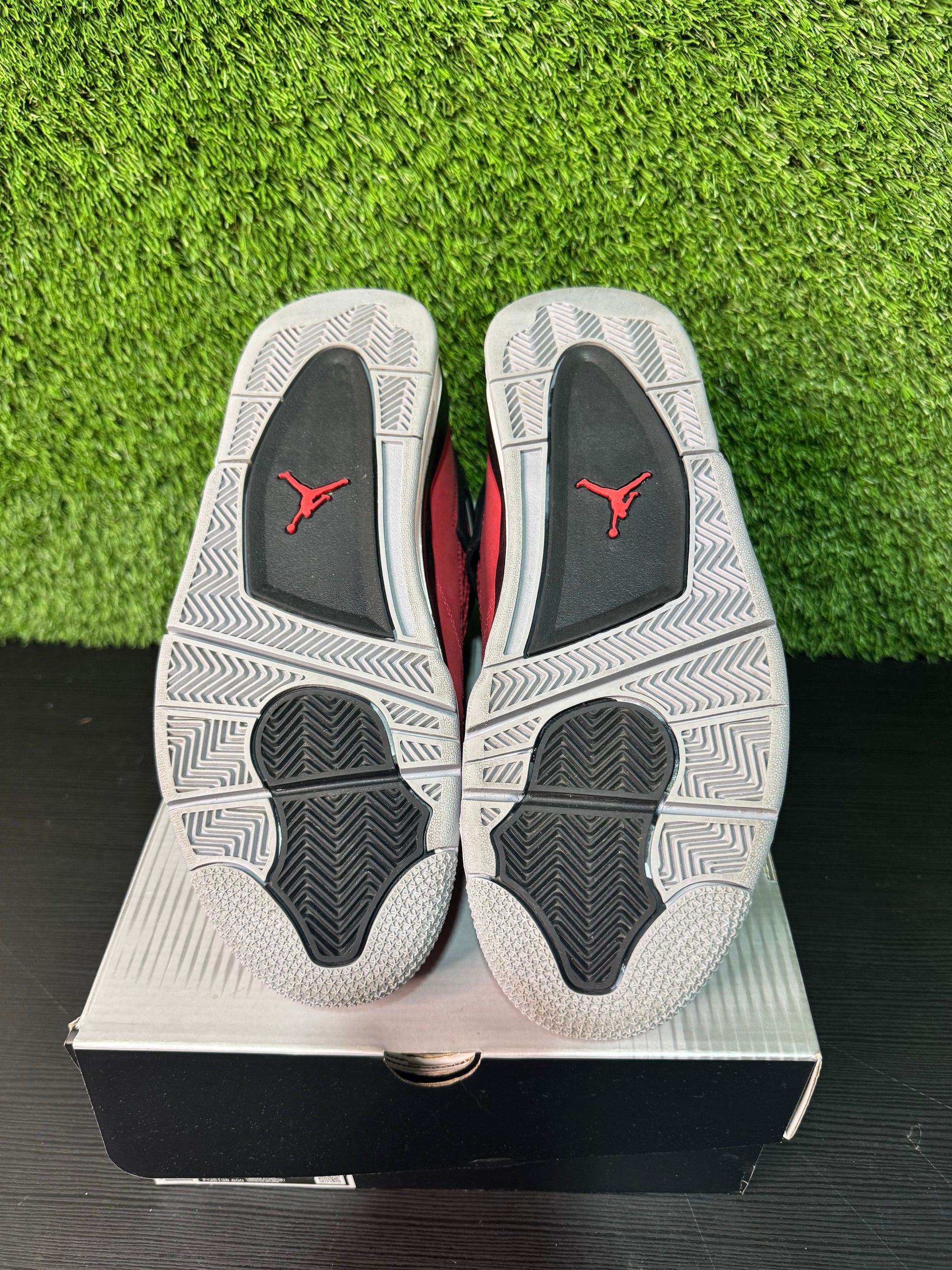 Jordan Retro 4 Toro Bravo (2026)