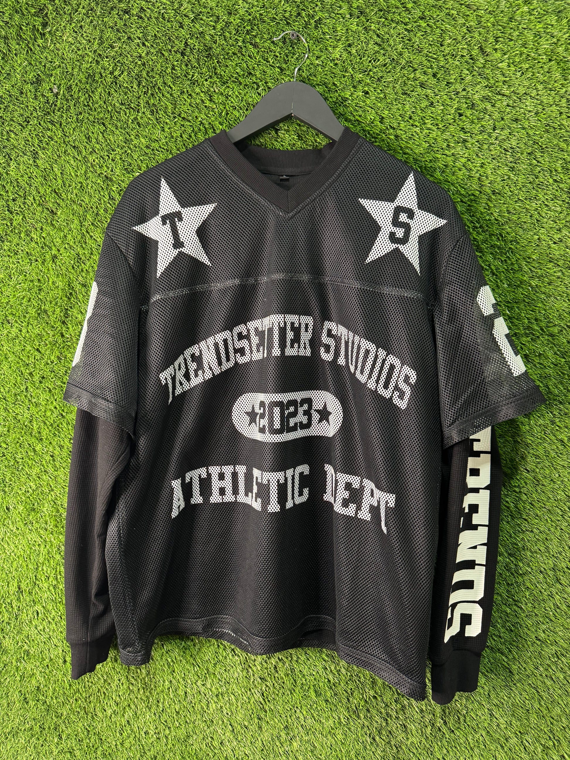 trendsetter studios black double layer thermal jersey