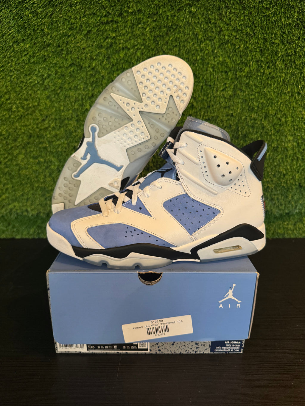 Jordan 6 UNC