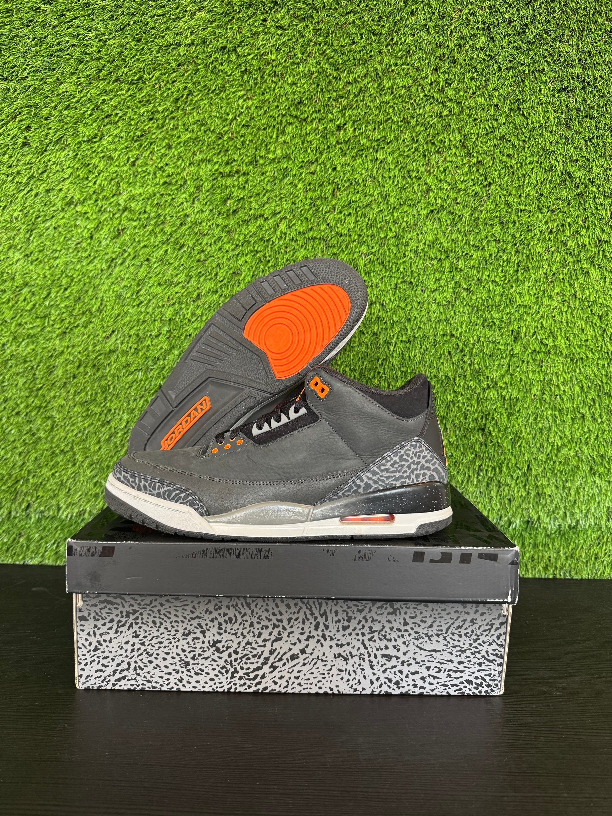 Jordan 3 Retro Fear Pack (2023)