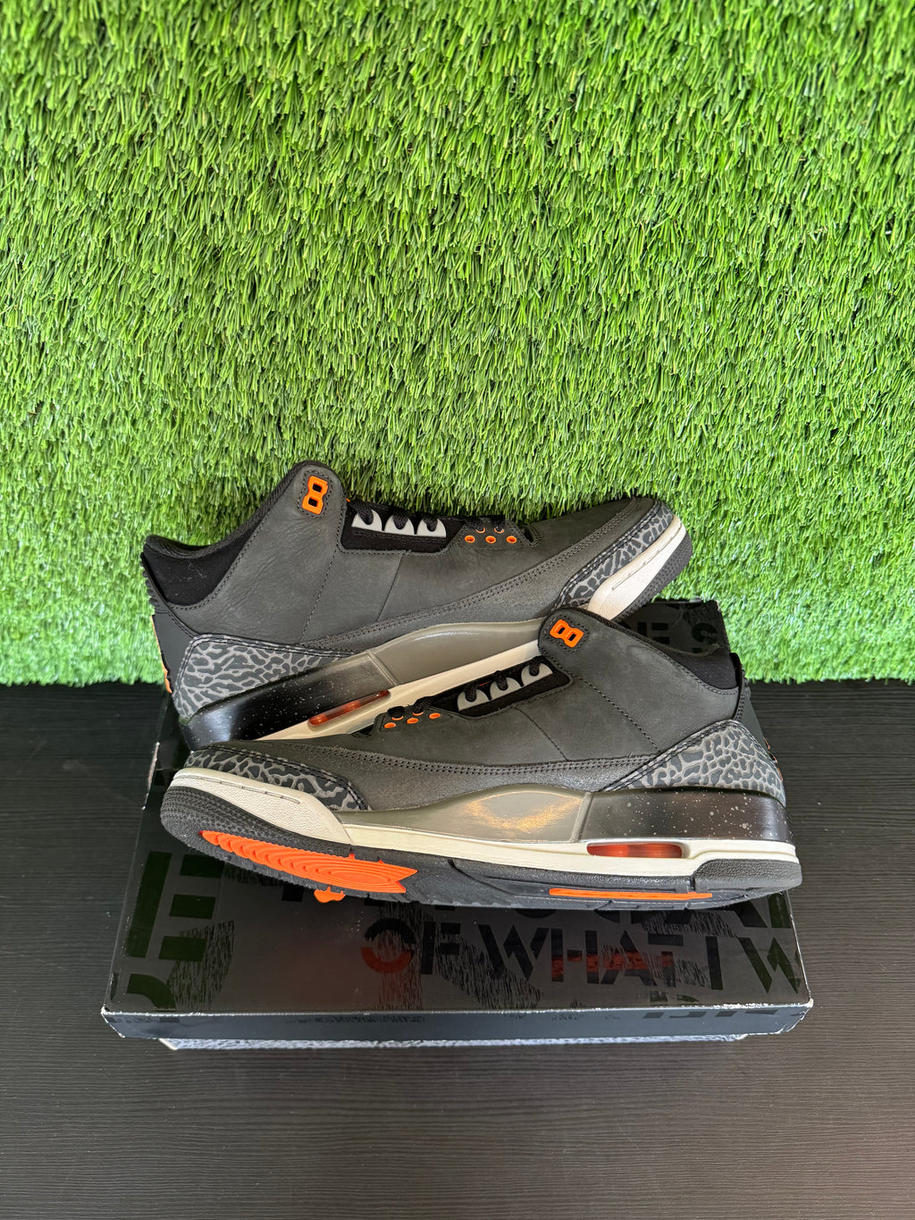 Jordan 3 Retro Fear Pack (2023)