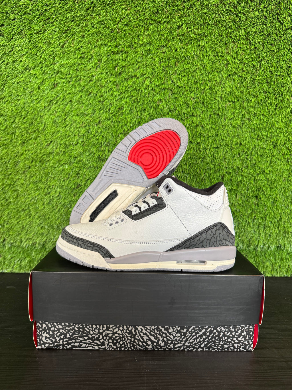 Jordan 3 Retro Cement Grey (GS)