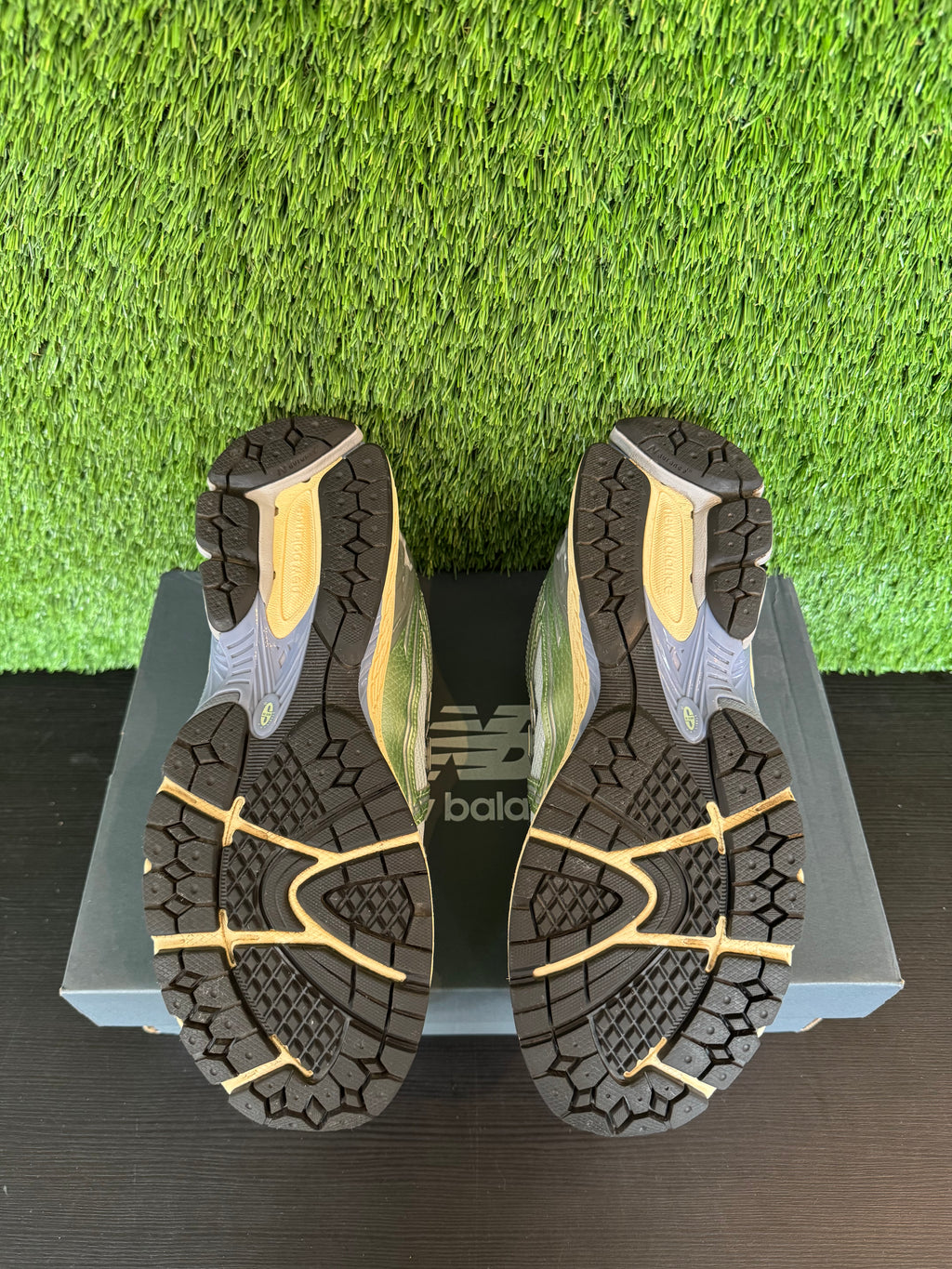 New Balance 1906R Ice Blue Melon Water