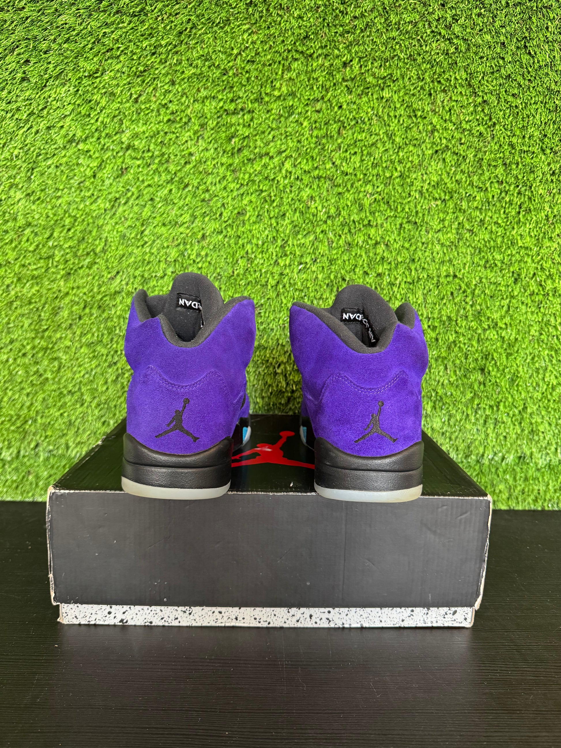 Jordan 5 Retro Alternate Grape