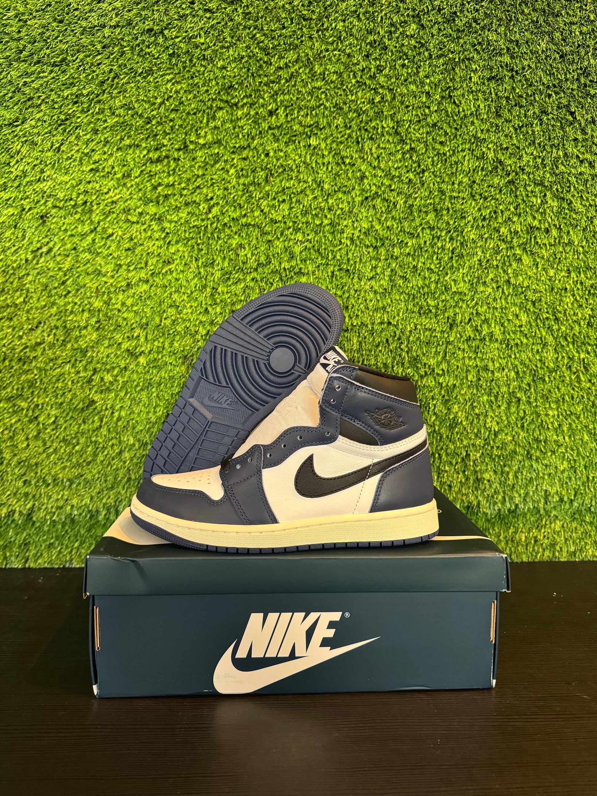 Jordan 1 Retro High OG Midnight Navy