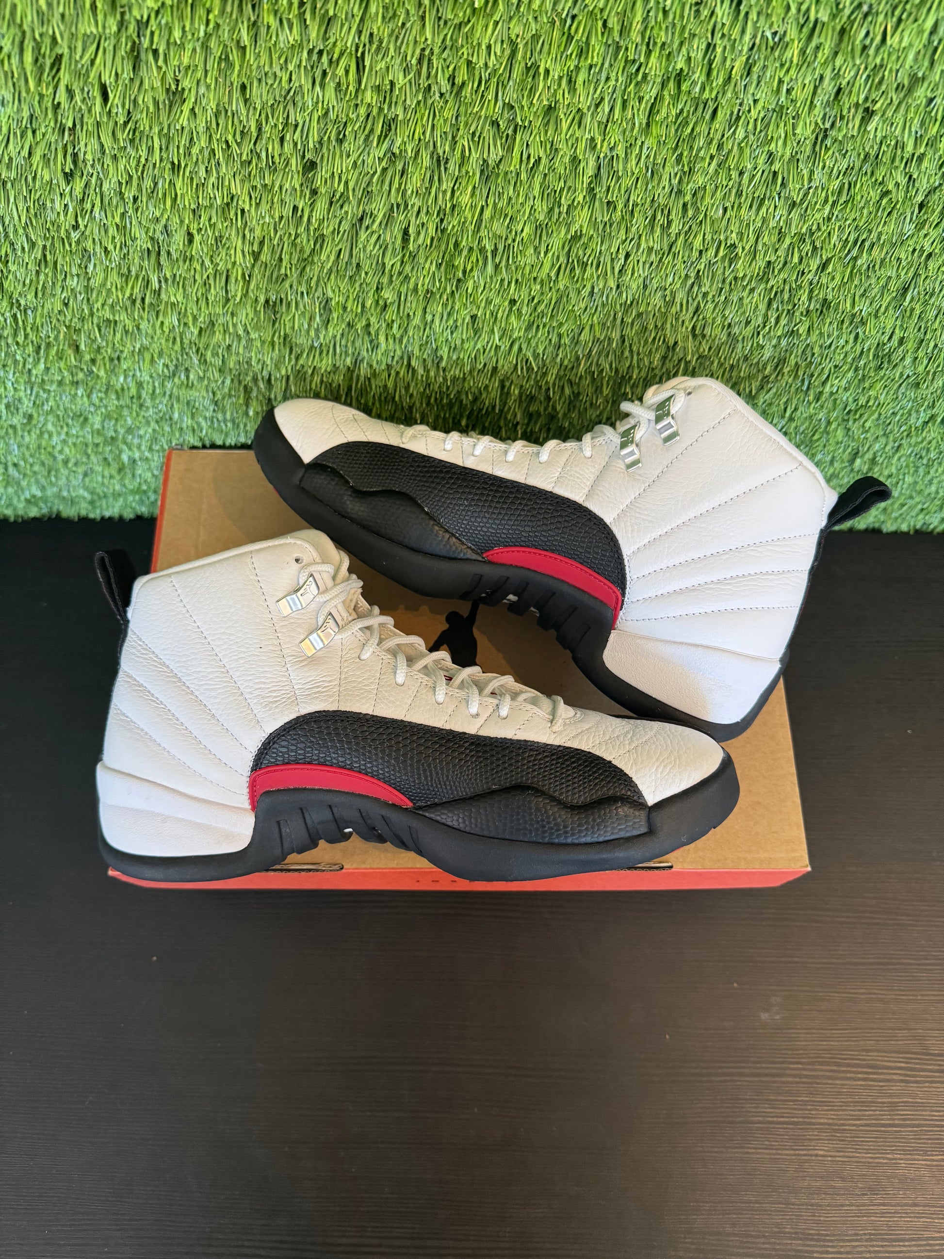 Jordan 12 Retro Taxi Flip