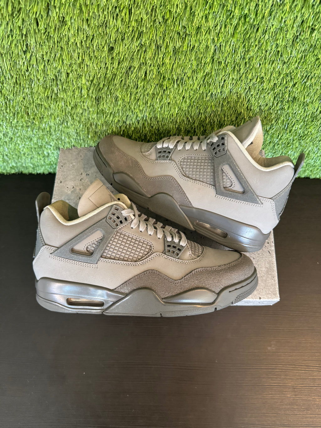Jordan 4 retro SE Paris Olympic Wet Cement