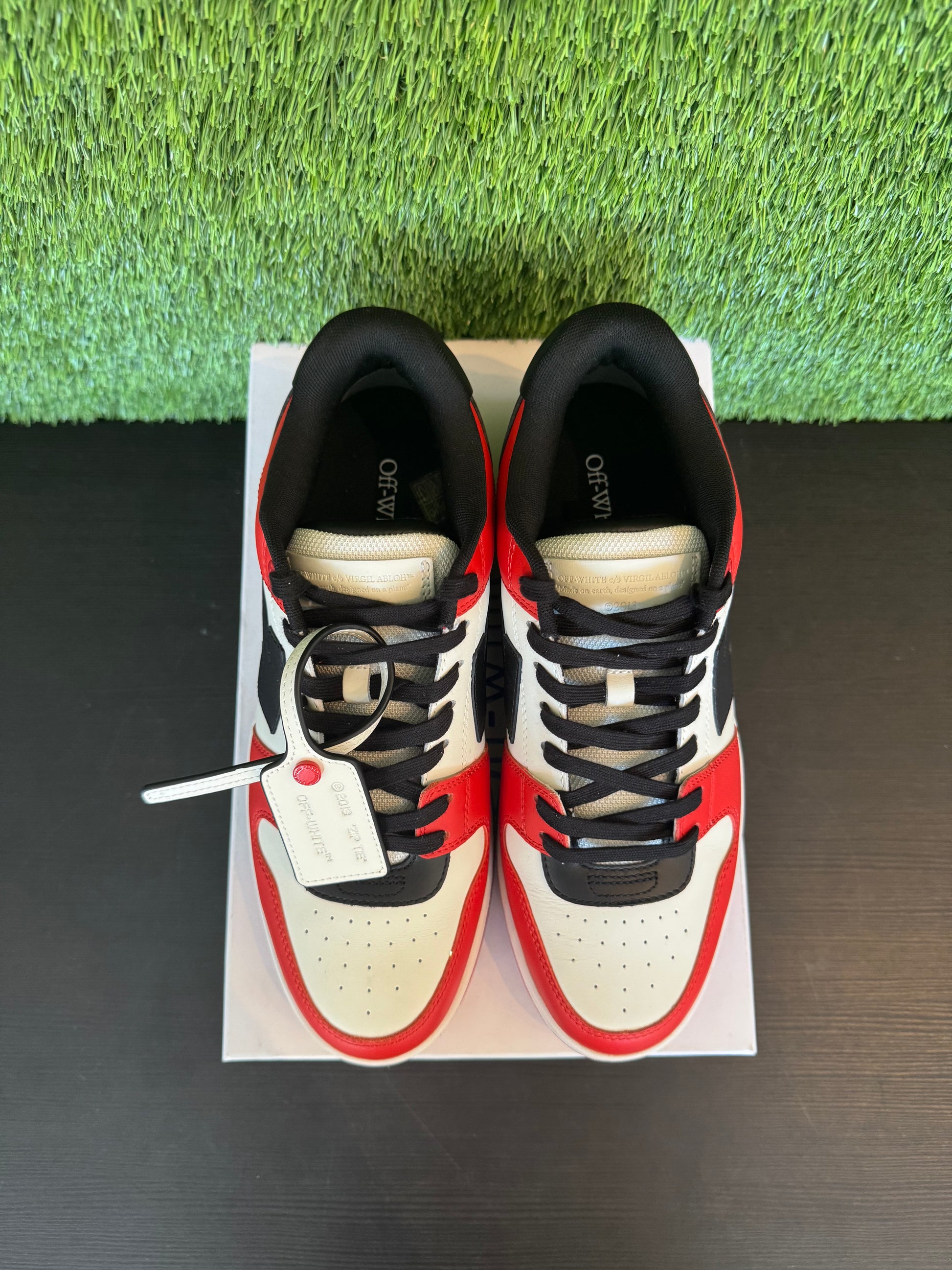 Off-White Out Of Office OOO Low Top Black White Red