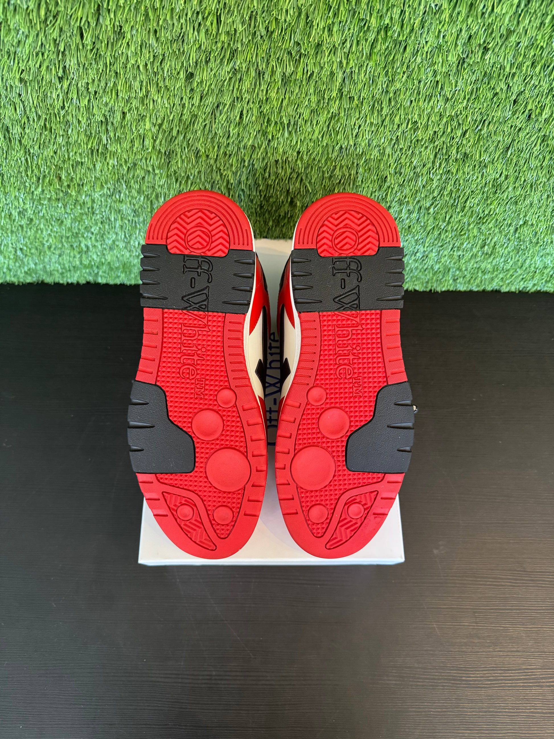 Off-White Out Of Office OOO Low Top Black White Red