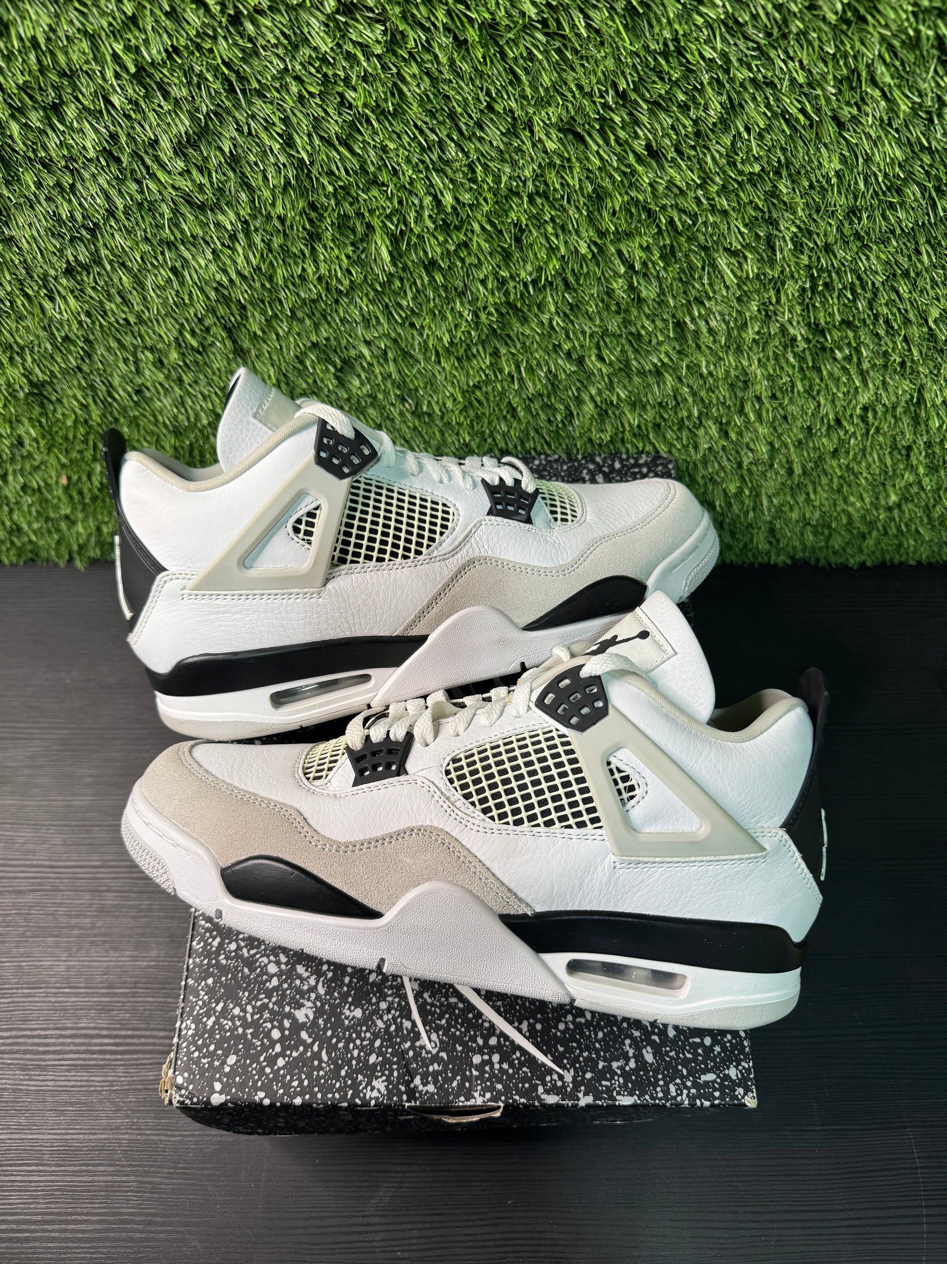 Jordan 4 Military Black