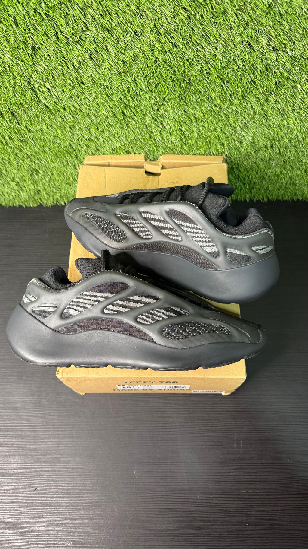 Adidas Yeezy 700 V3 Dark Glow
