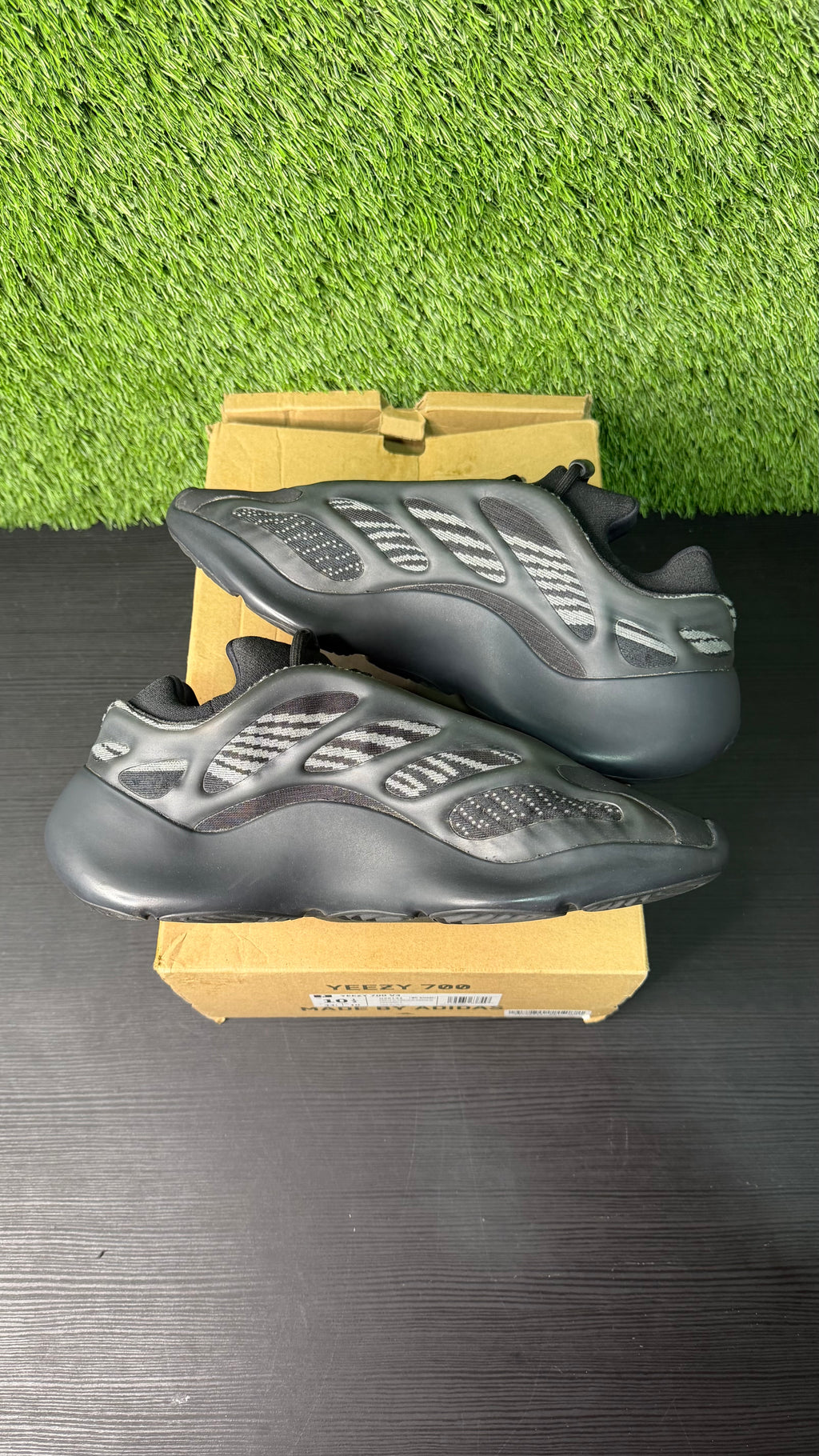 Adidas Yeezy 700 V3 Dark Glow