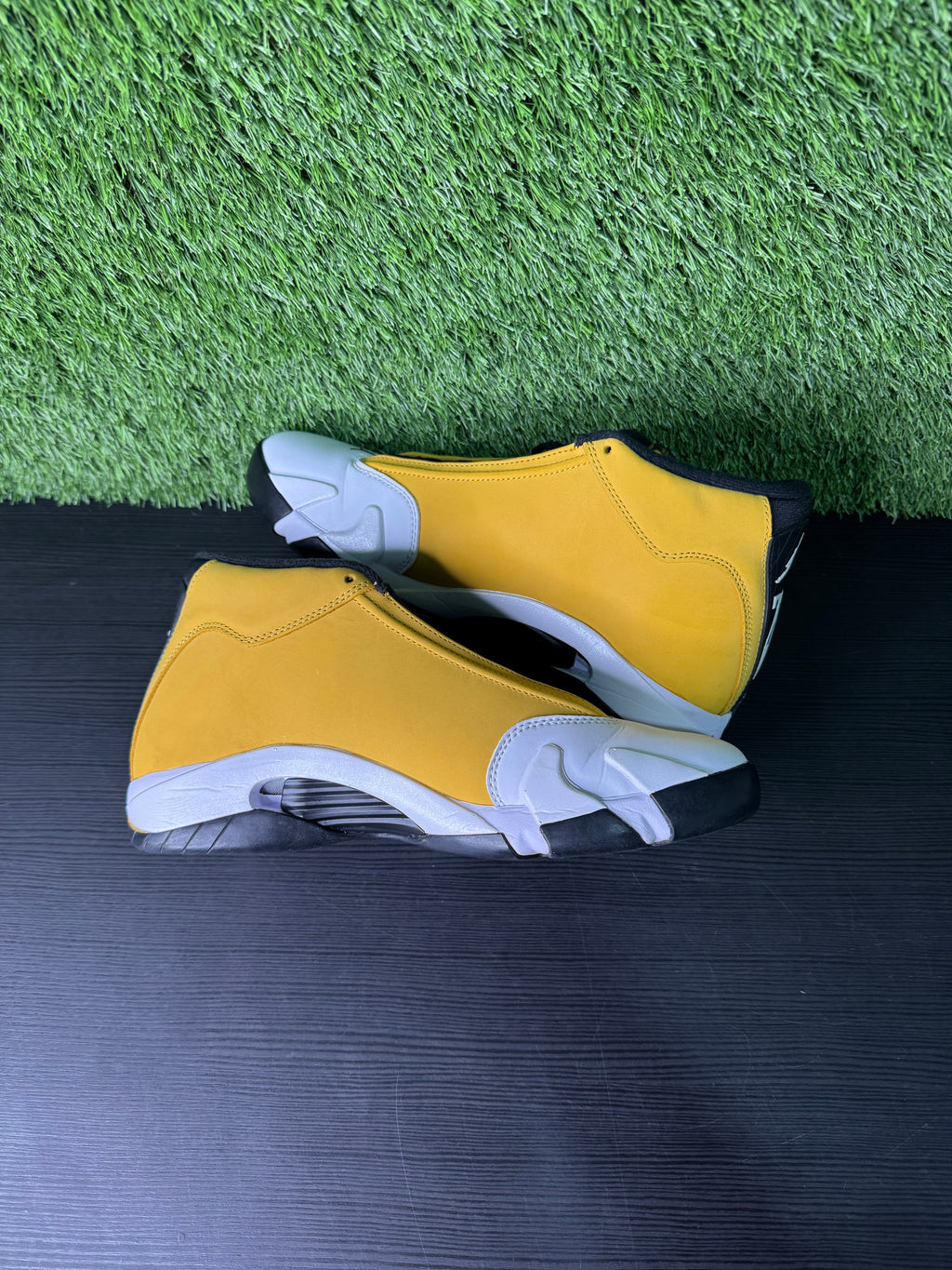 Jordan 14 Retro Light Ginger