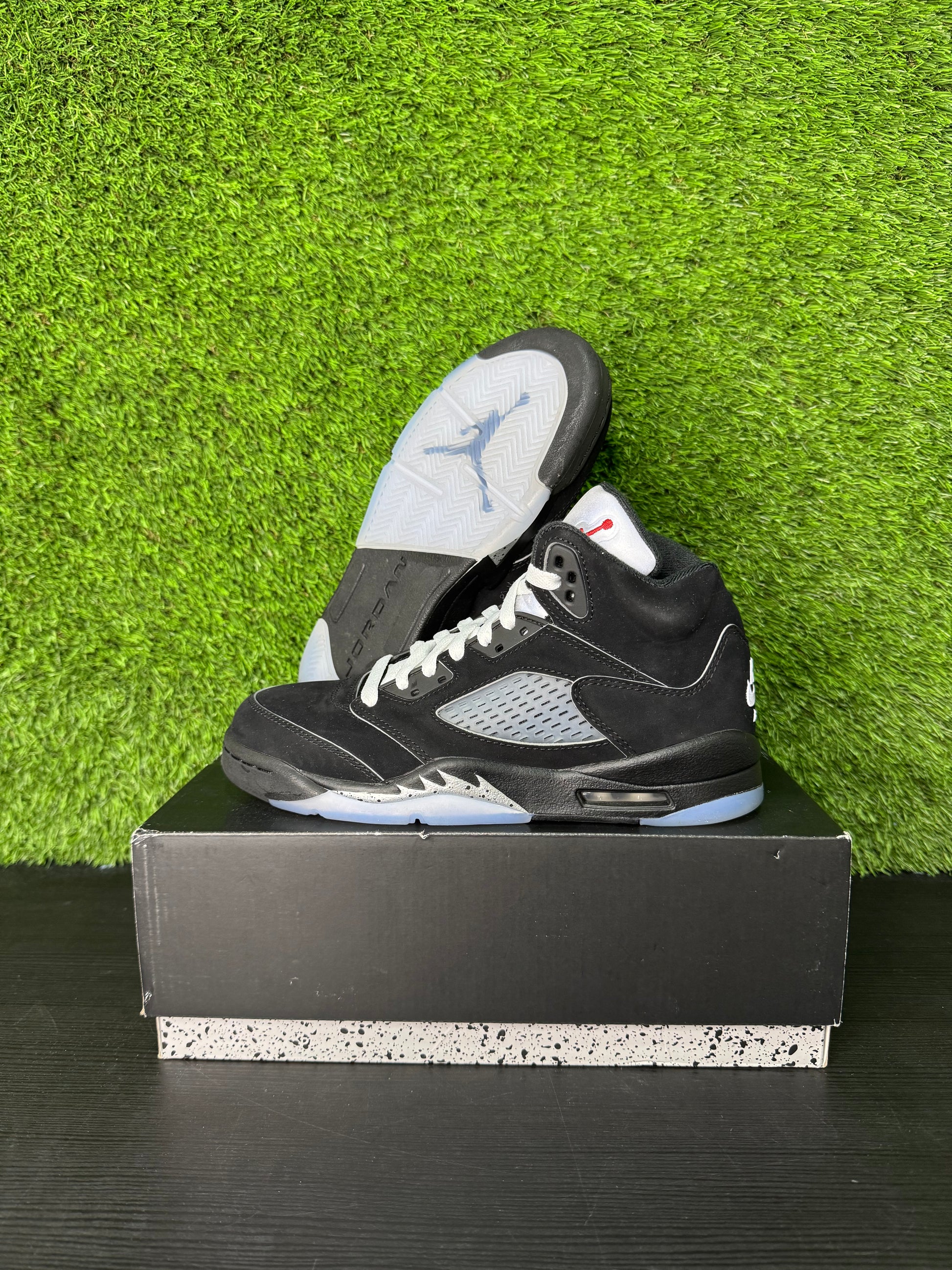 Jordan 5 Retro Black Metallic