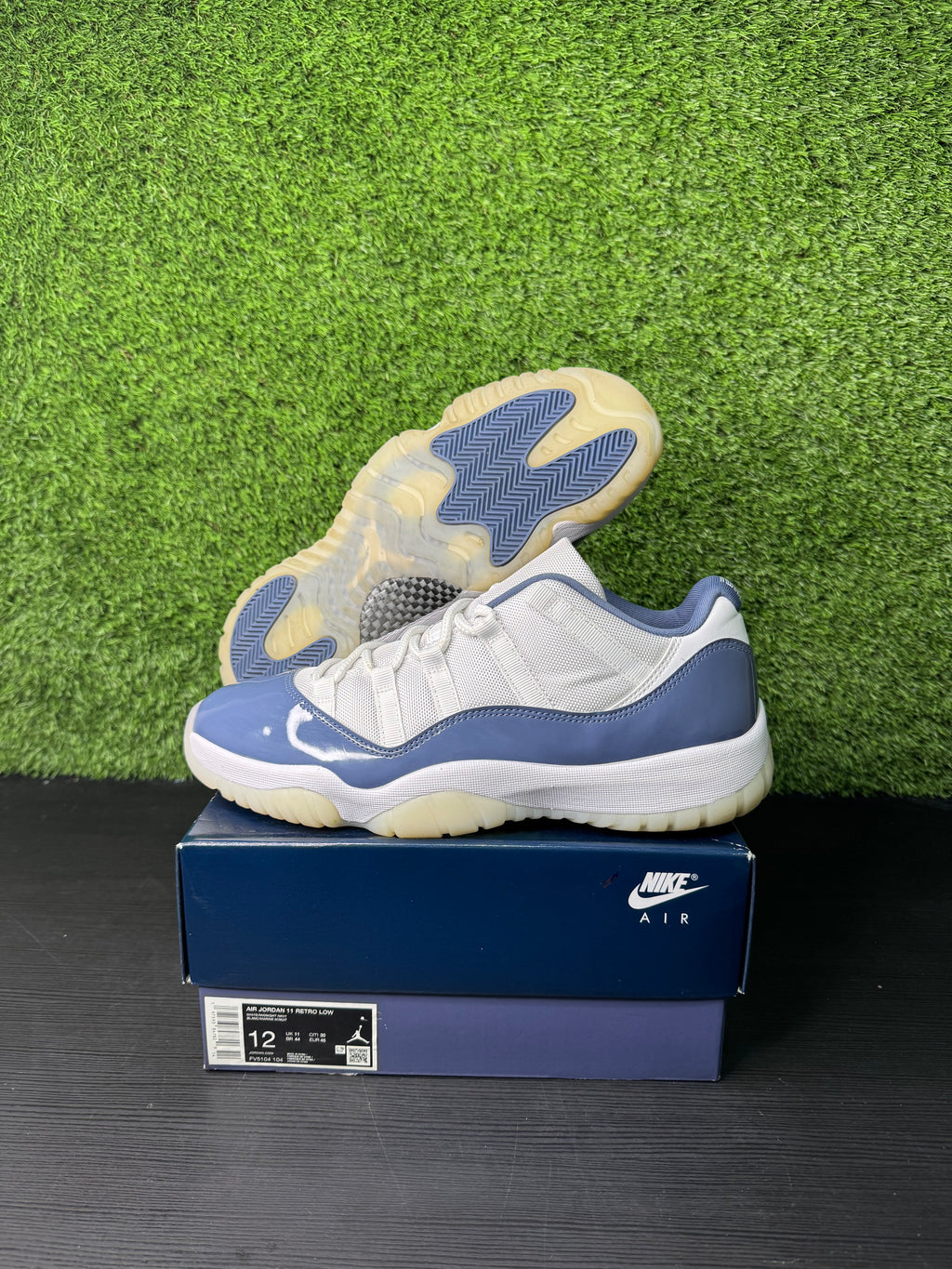 Jordan 11 Retro Low Diffused Blue