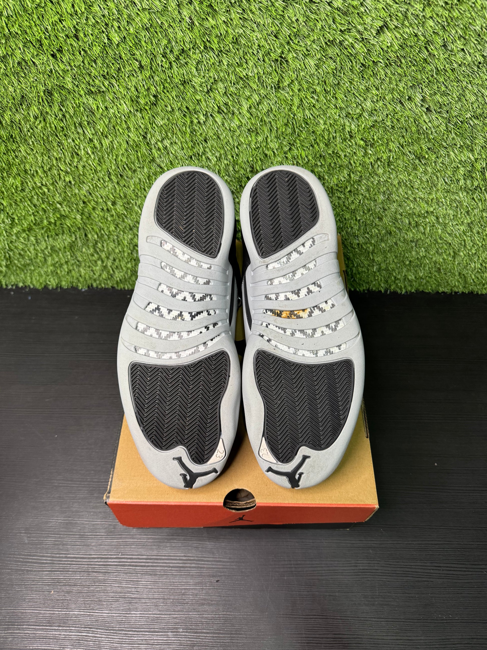 Jordan 12 retro Barons