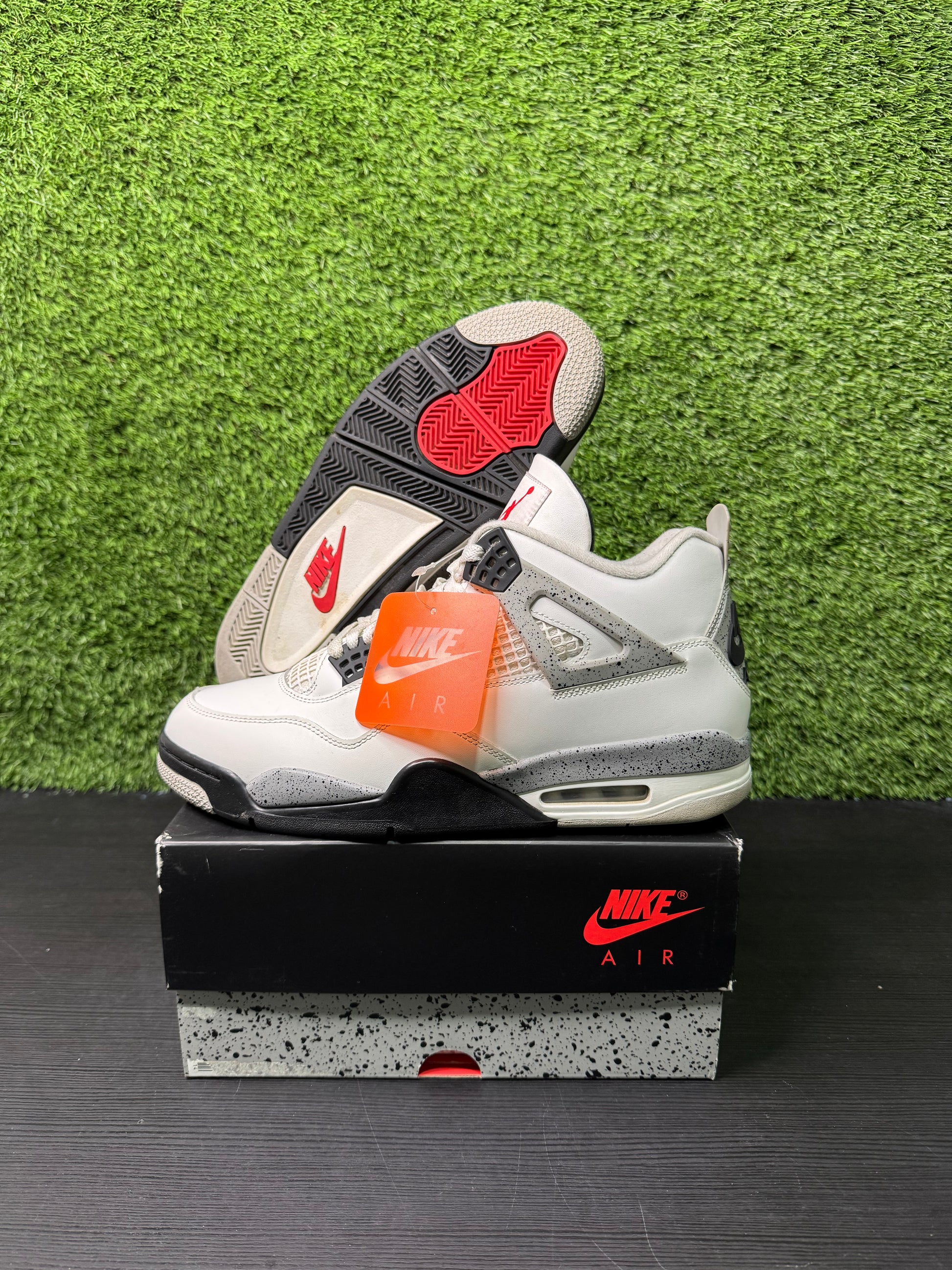Jordan 4 Retro White Cement