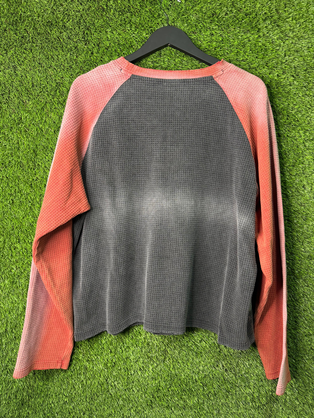 Vale Forever Crest Thermal Red