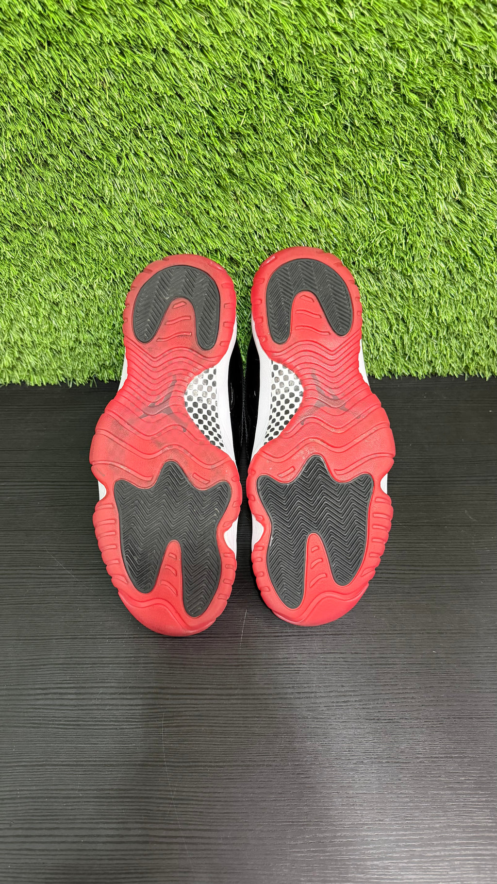 Jordan 11 Retro Bred
