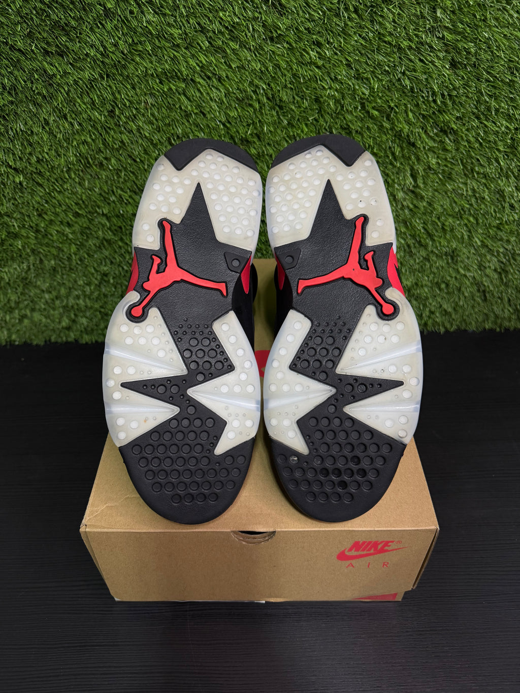 Jordan 6 Retro Infrared Salesman