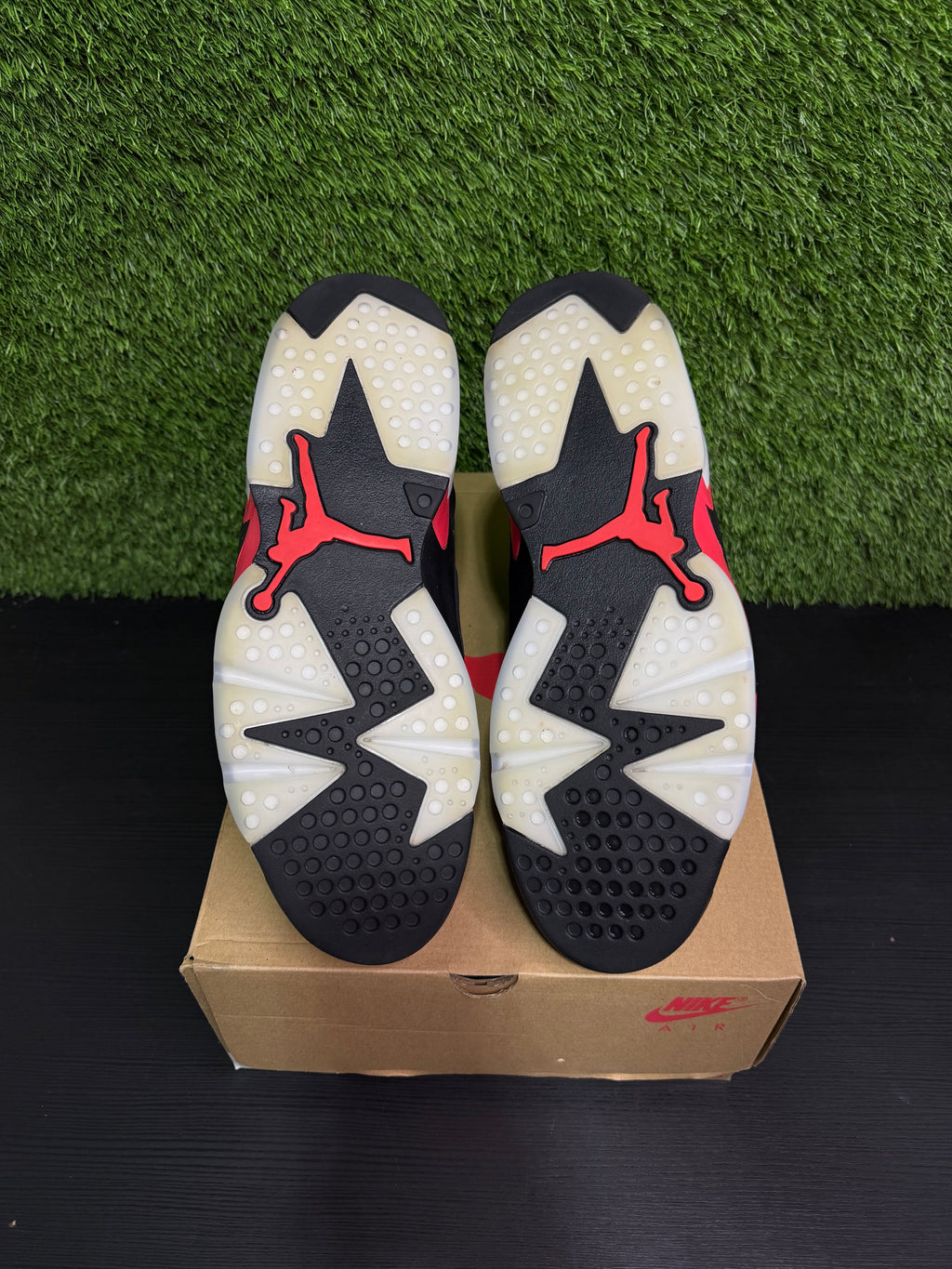 Jordan 6 Retro Infrared Salesman