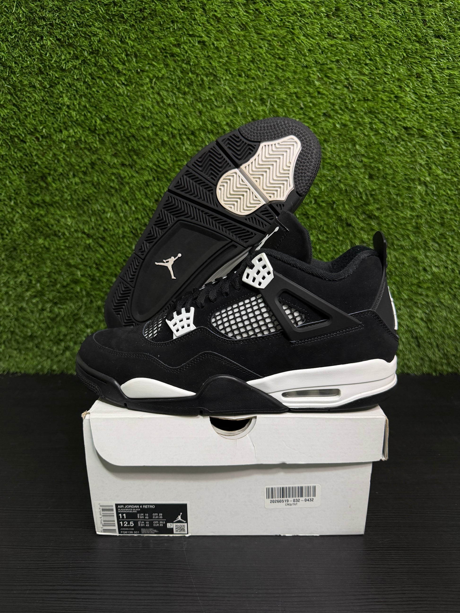 Jordan 4 Retro White Thunder