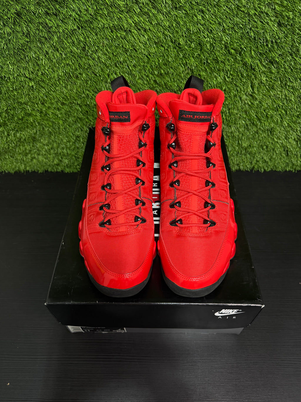 Jordan 9 Retro Chile Red