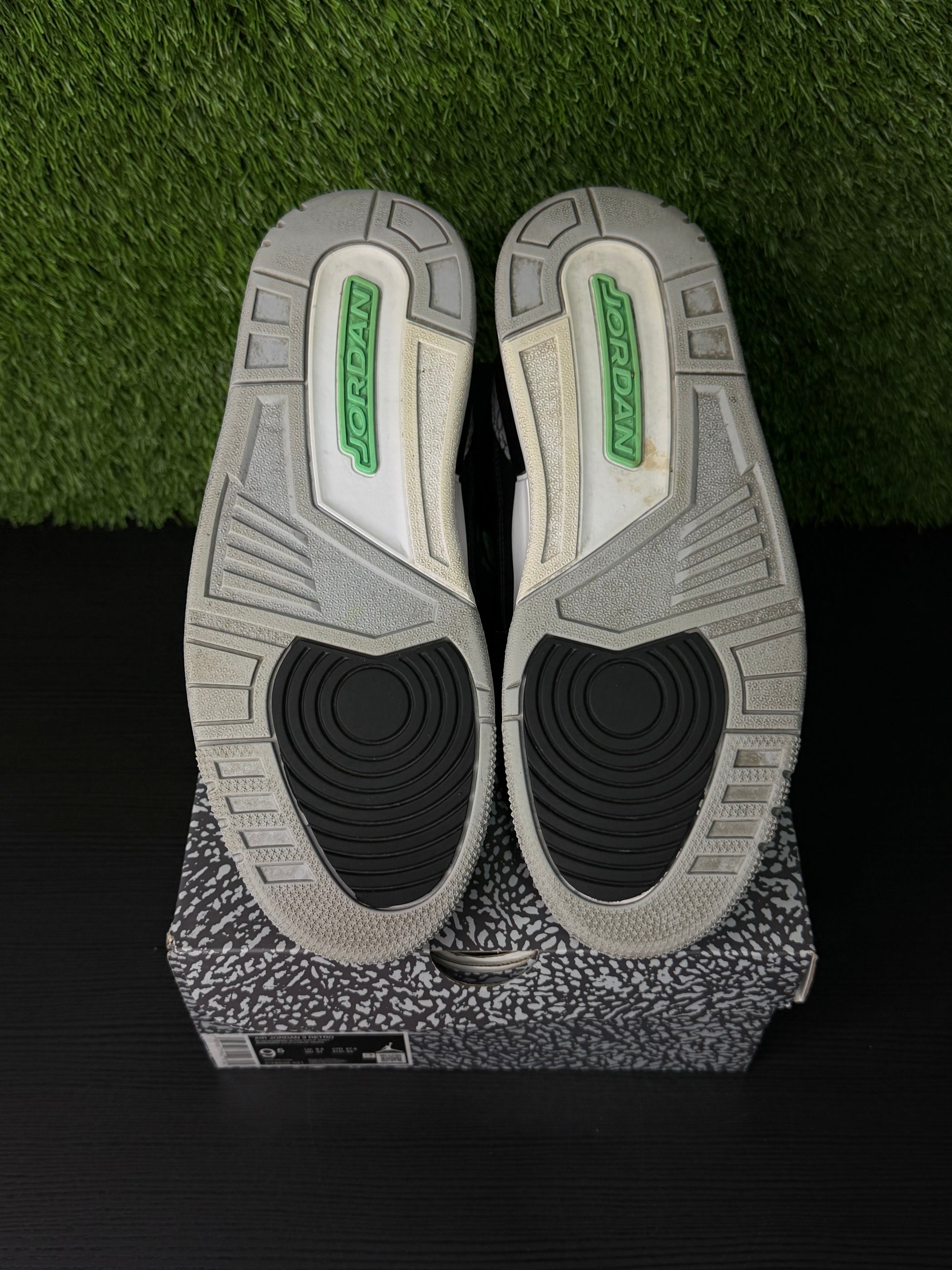 Jordan 3 Retro Green Glow