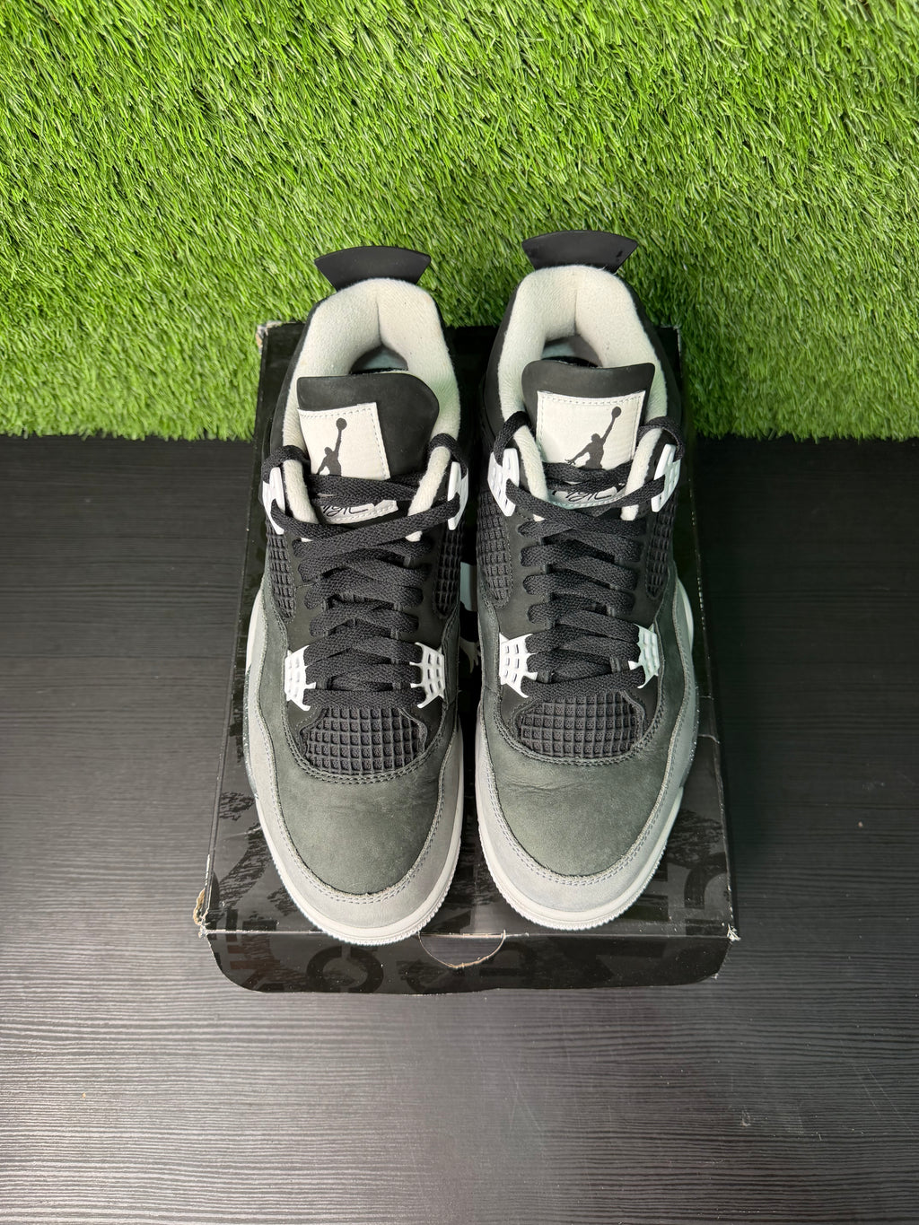 Jordan 4 Retro Fear