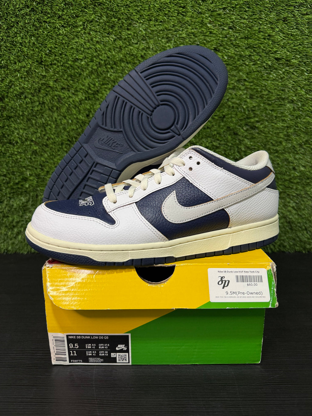 SB Dunk Low HUF New York City