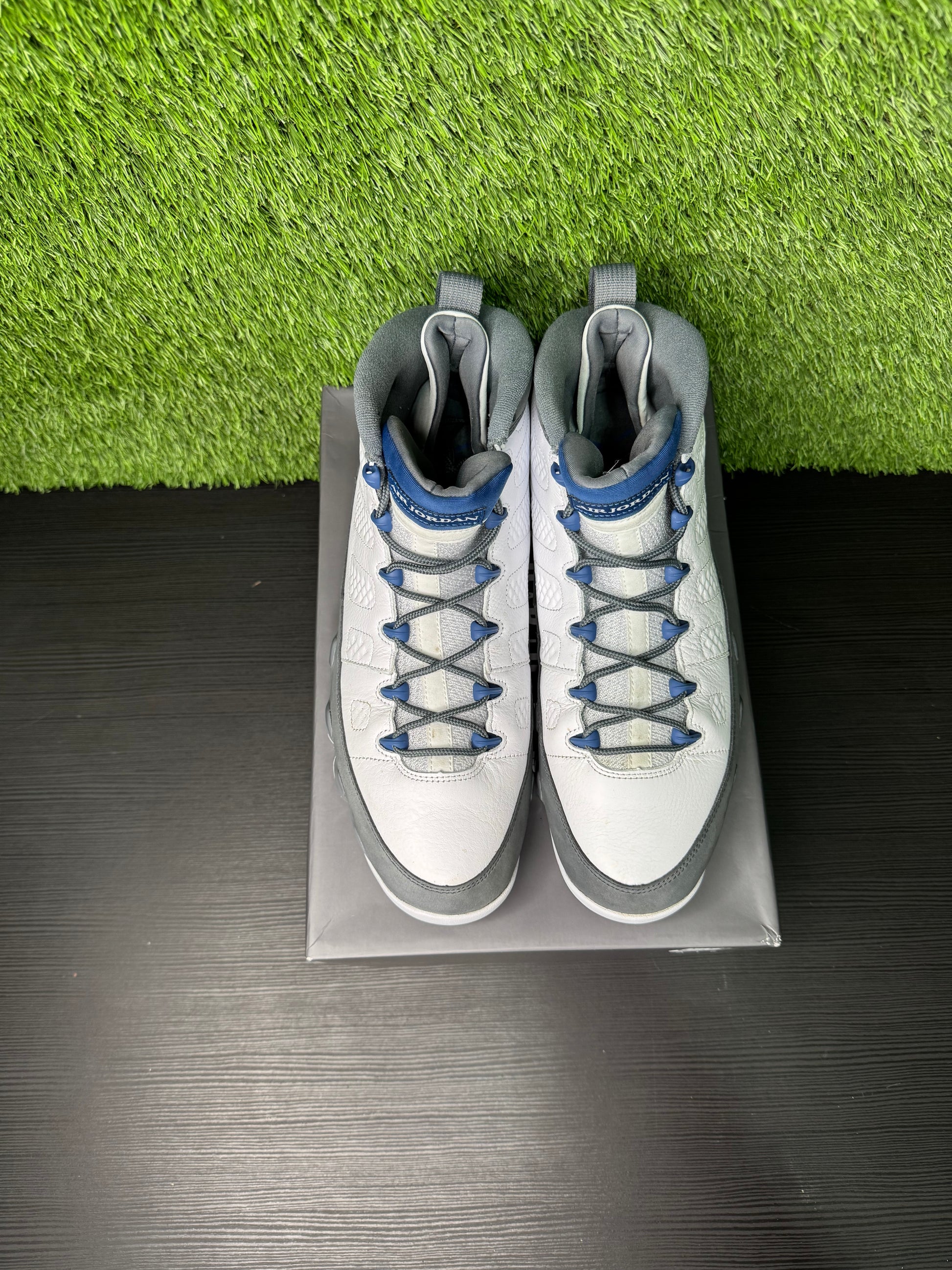 Jordan 9 Retro Flint Grey French Blue