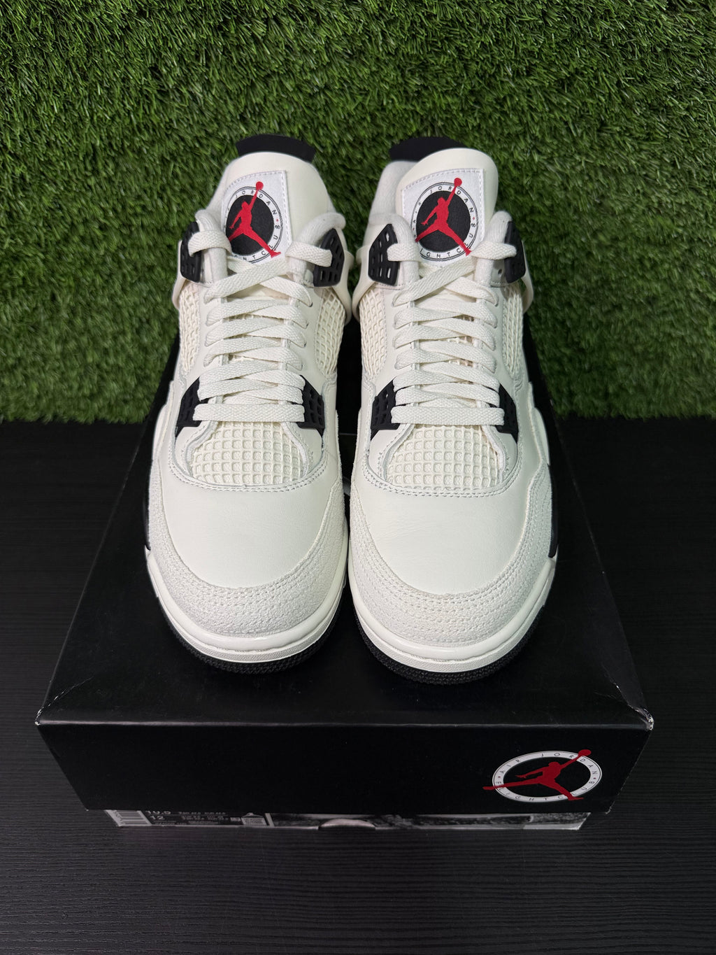 Jordan 4 Flight Club